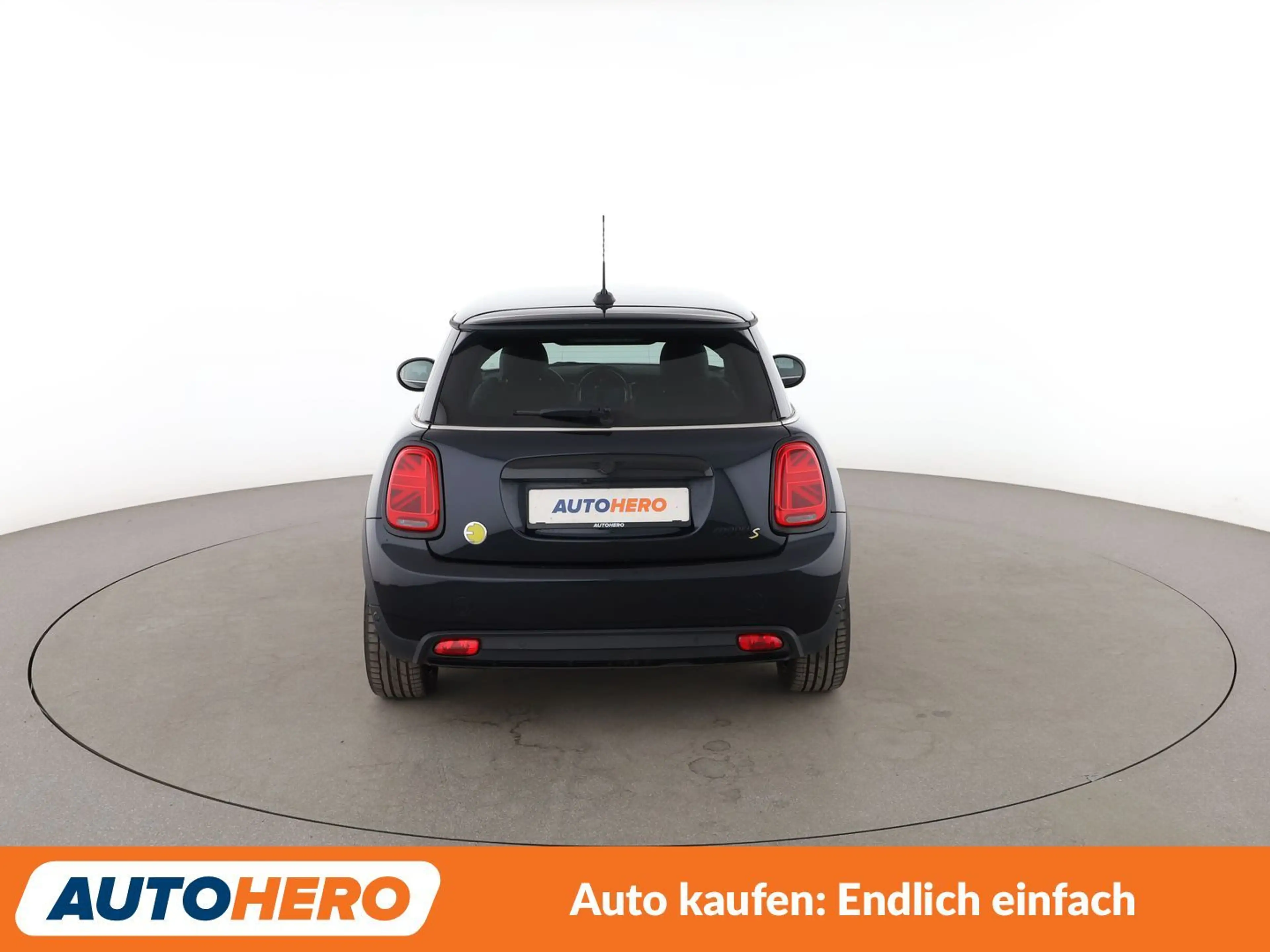 MINI Cooper SE Cooper SE Classic Trim Aut.*NAVI*LED*CAM*PDC* — photo 5
