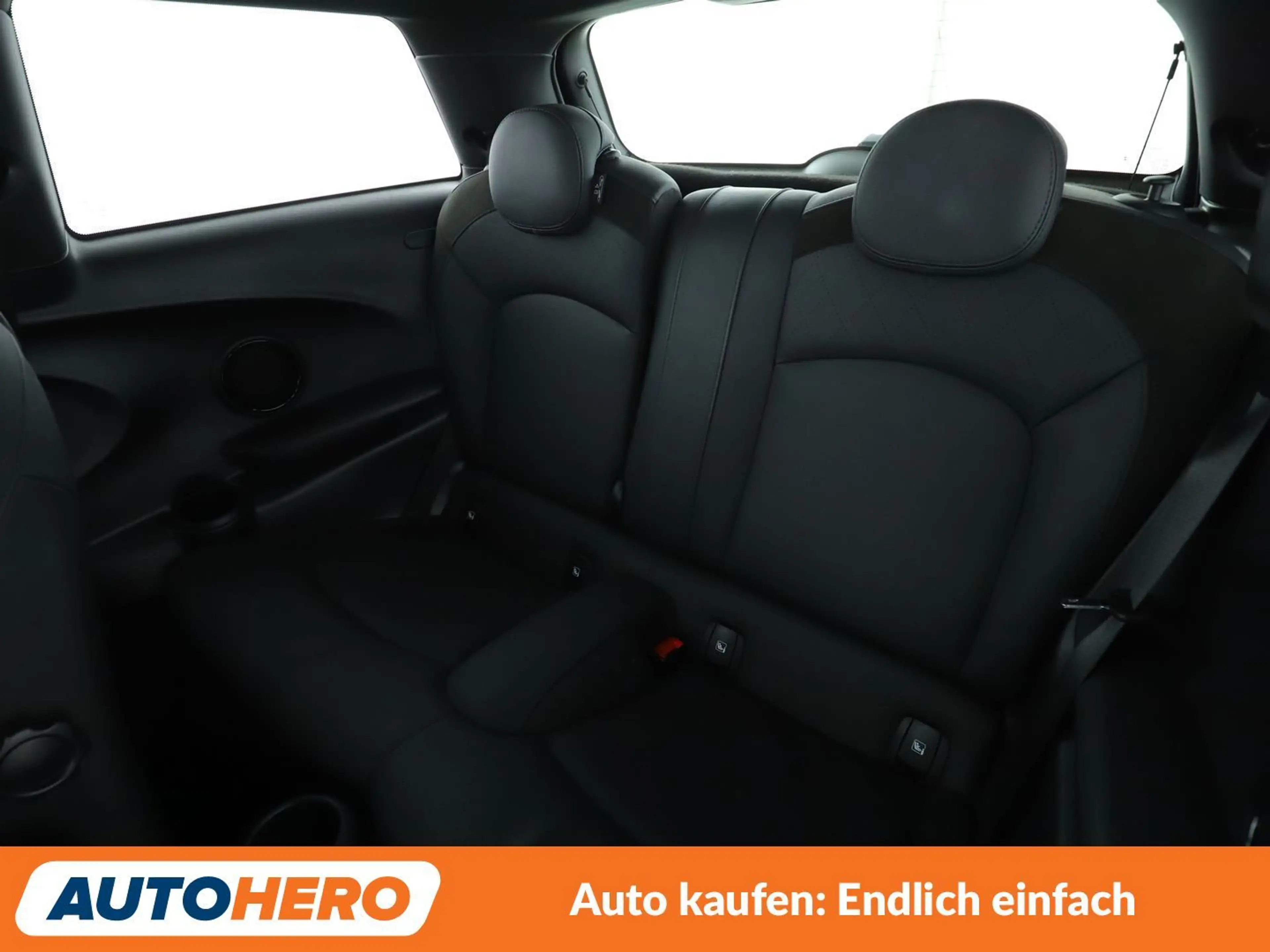MINI Cooper SE Cooper SE Classic Trim Aut.*NAVI*LED*CAM*PDC* — photo 14
