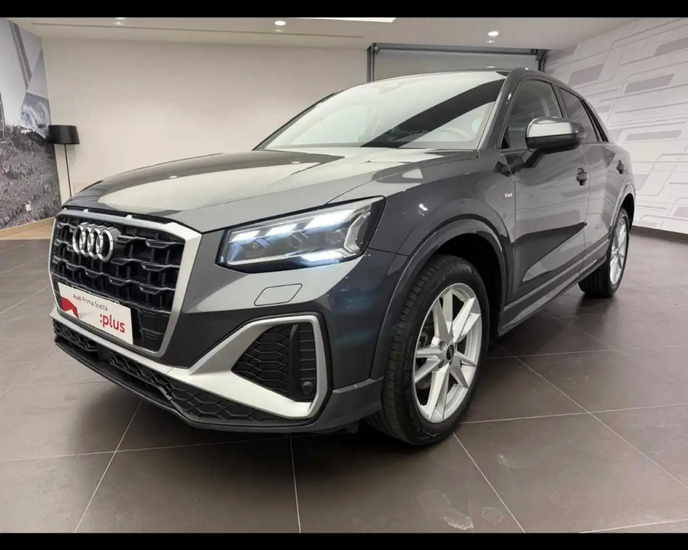 Audi Q2 35 TDI S tronic S line Edition Grigio - 1