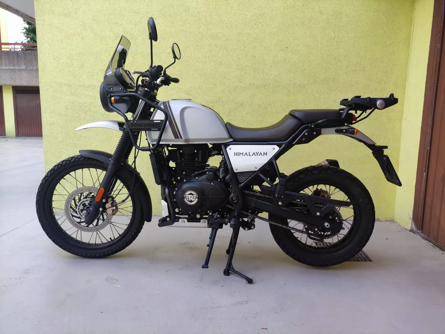 Royal Enfield Himalayan 411 Euro 5 con Tripper Argintiu - 1