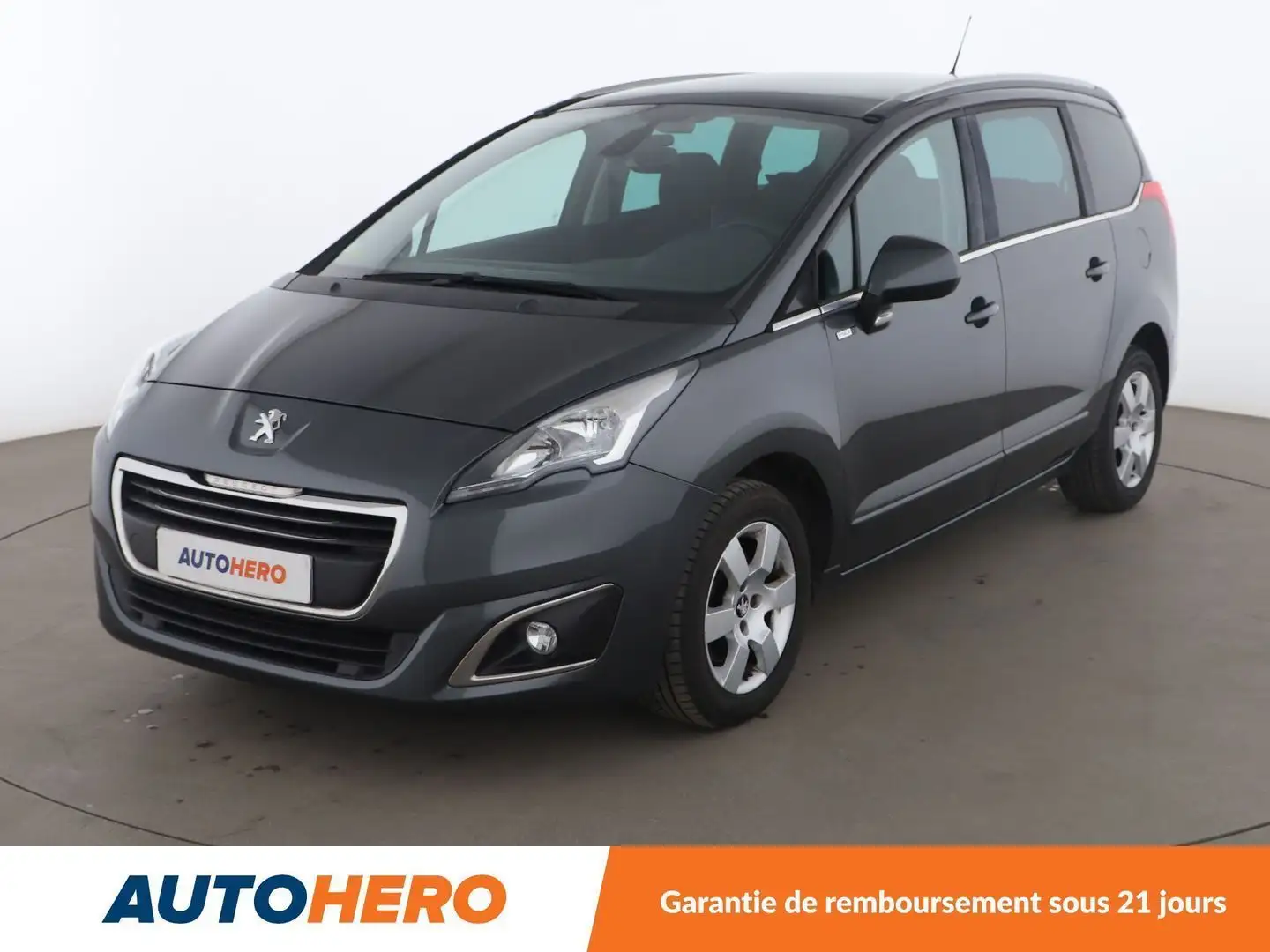 Peugeot 5008 1.6 Blue-HDi Style EAT6 Gris - 1