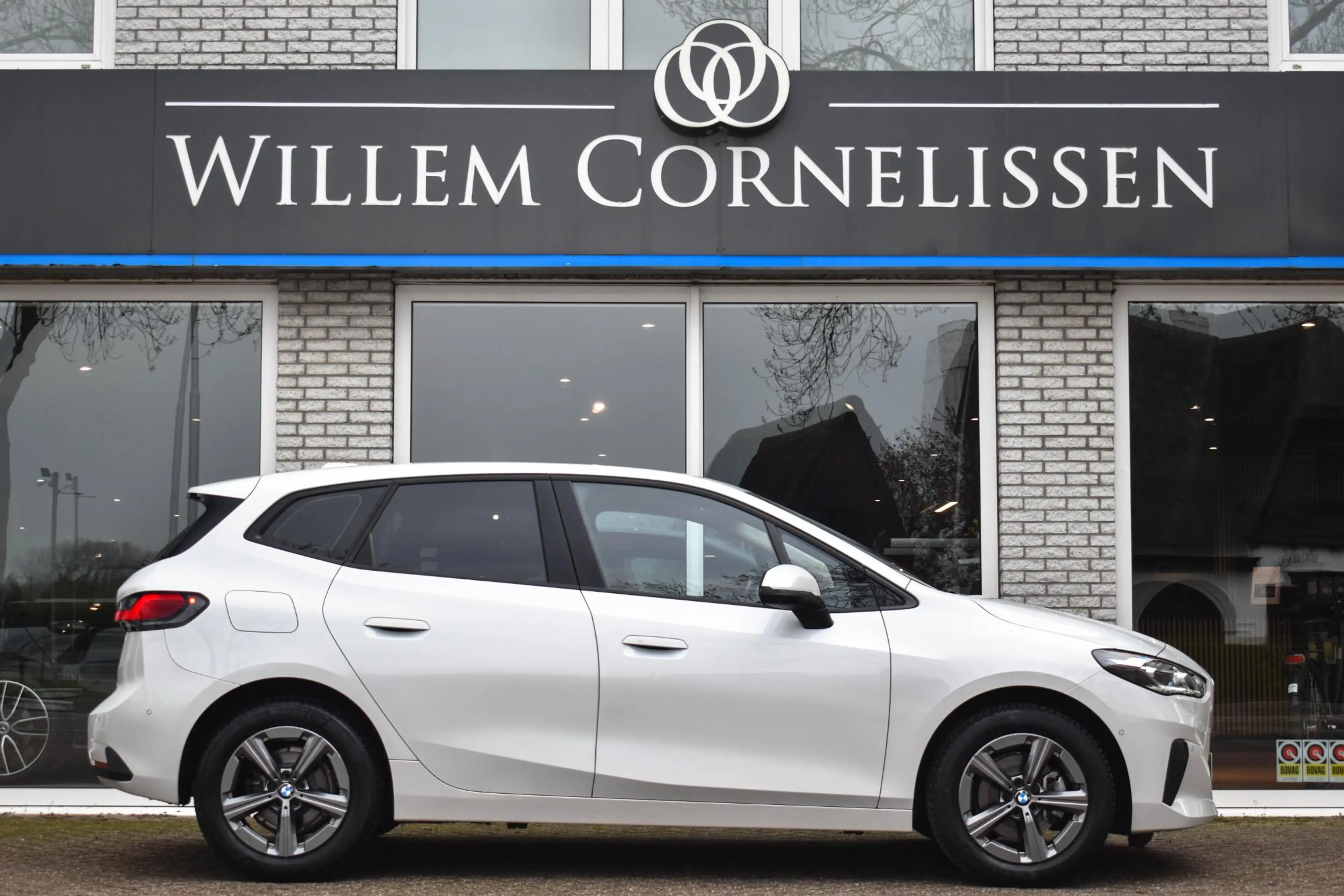BMW 218 2-serie Active Tourer 218i aut. Head Up 360 Camera — photo 3