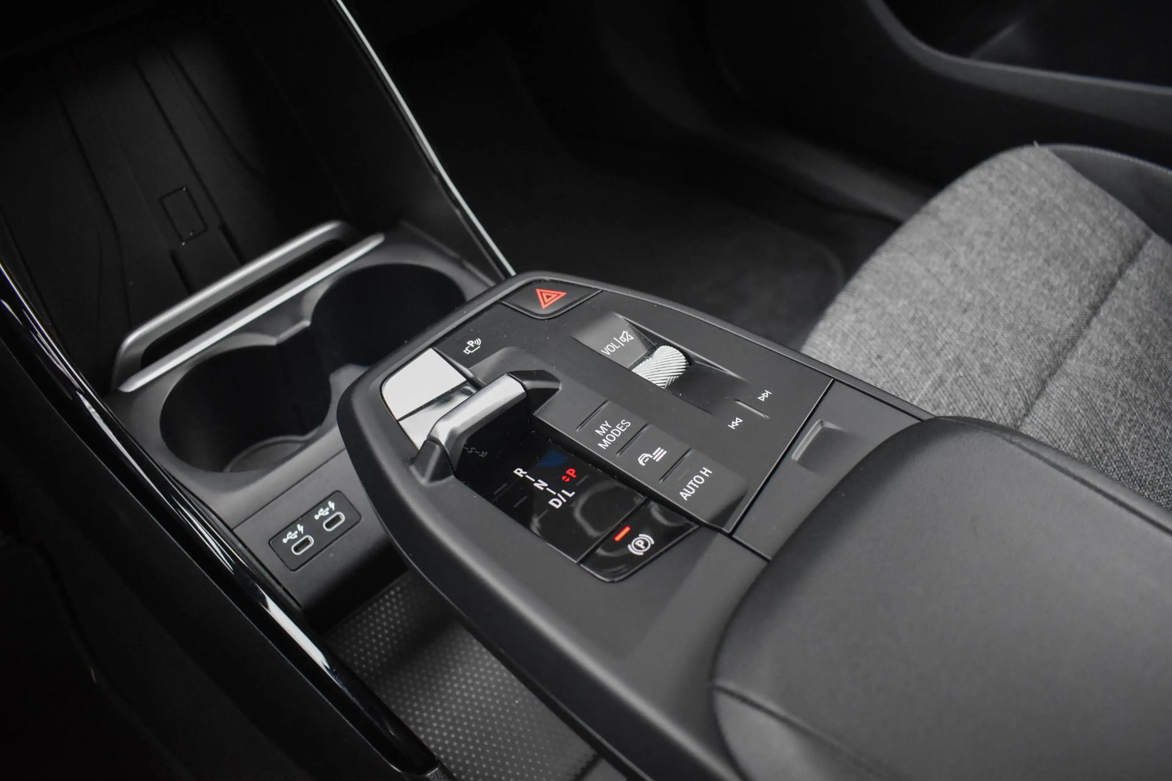 BMW 218 2-serie Active Tourer 218i aut. Head Up 360 Camera — photo 19