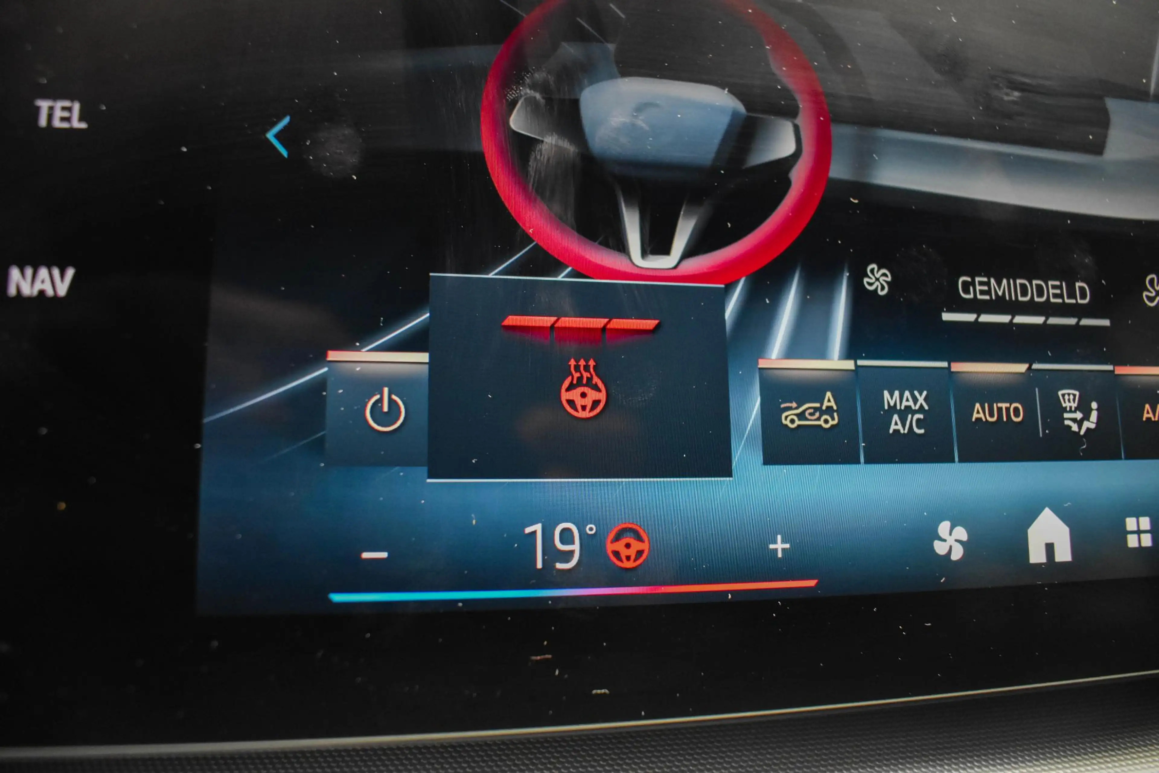 BMW 218 2-serie Active Tourer 218i aut. Head Up 360 Camera — photo 28