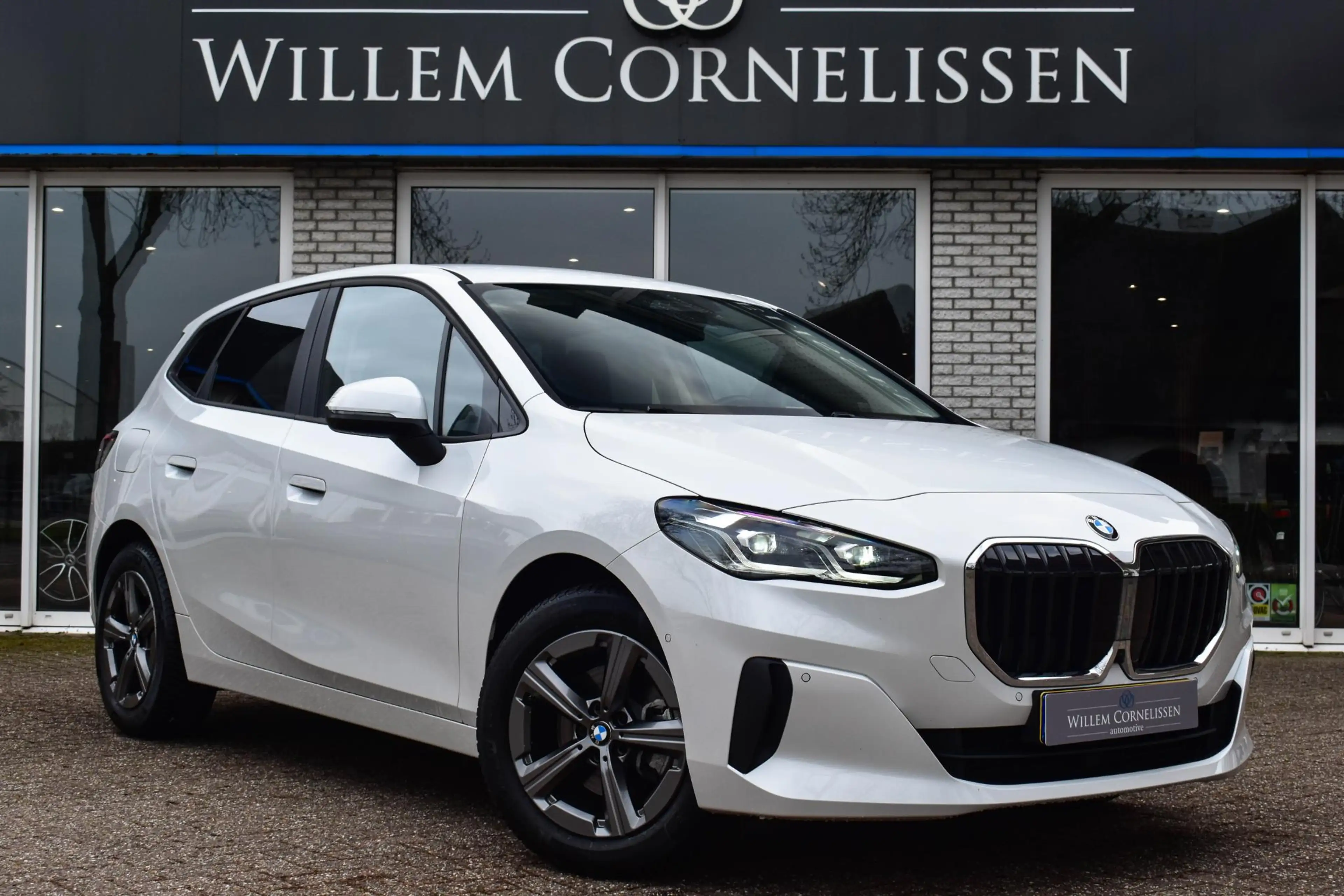 BMW 218 2-serie Active Tourer 218i aut. Head Up 360 Camera — photo 9