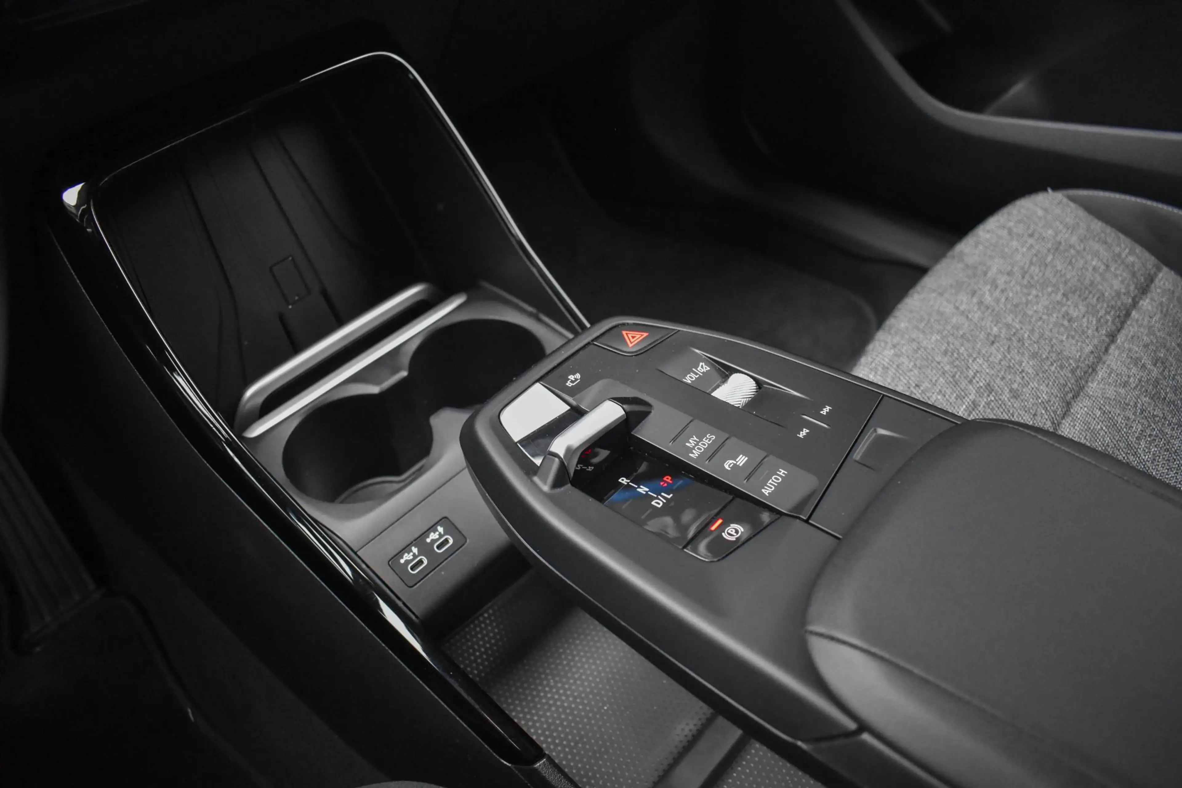 BMW 218 2-serie Active Tourer 218i aut. Head Up 360 Camera — photo 18