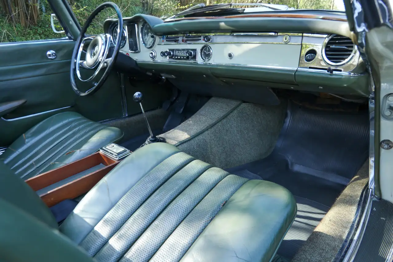Mercedes-Benz SL 230 Pagode "Second owner and 42.000 miles since 1967", foto 3