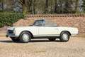 Mercedes-Benz SL 230 Pagode "Second owner and 42.000 miles since 1967" Beige - thumbnail 14
