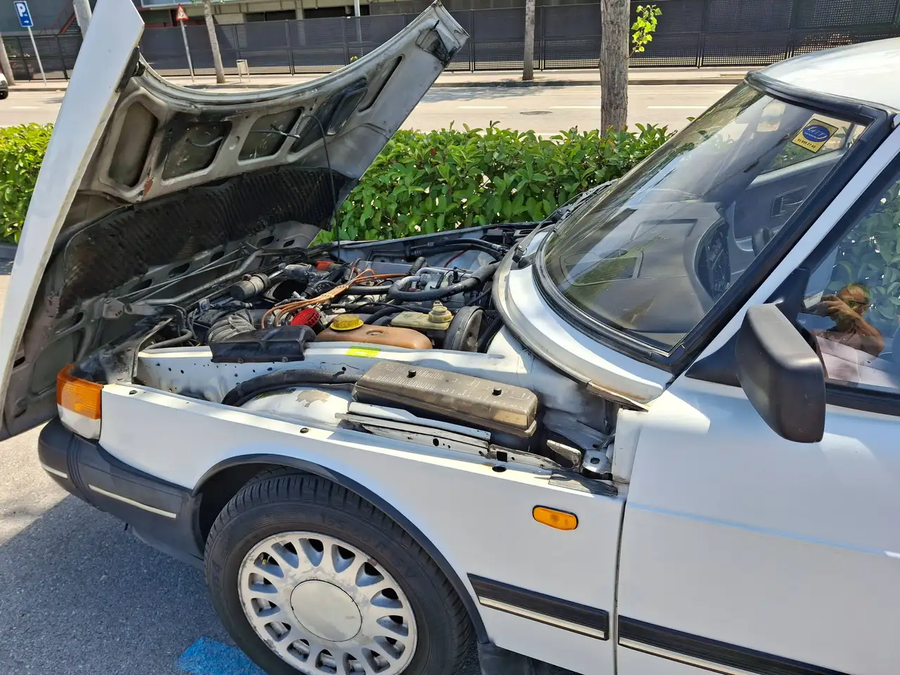 Saab 900i, foto 6