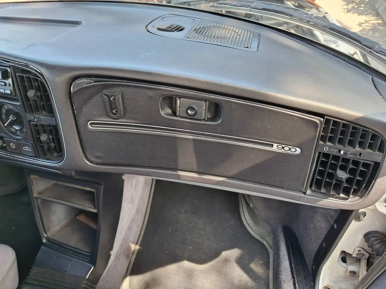Saab 900i, foto 10