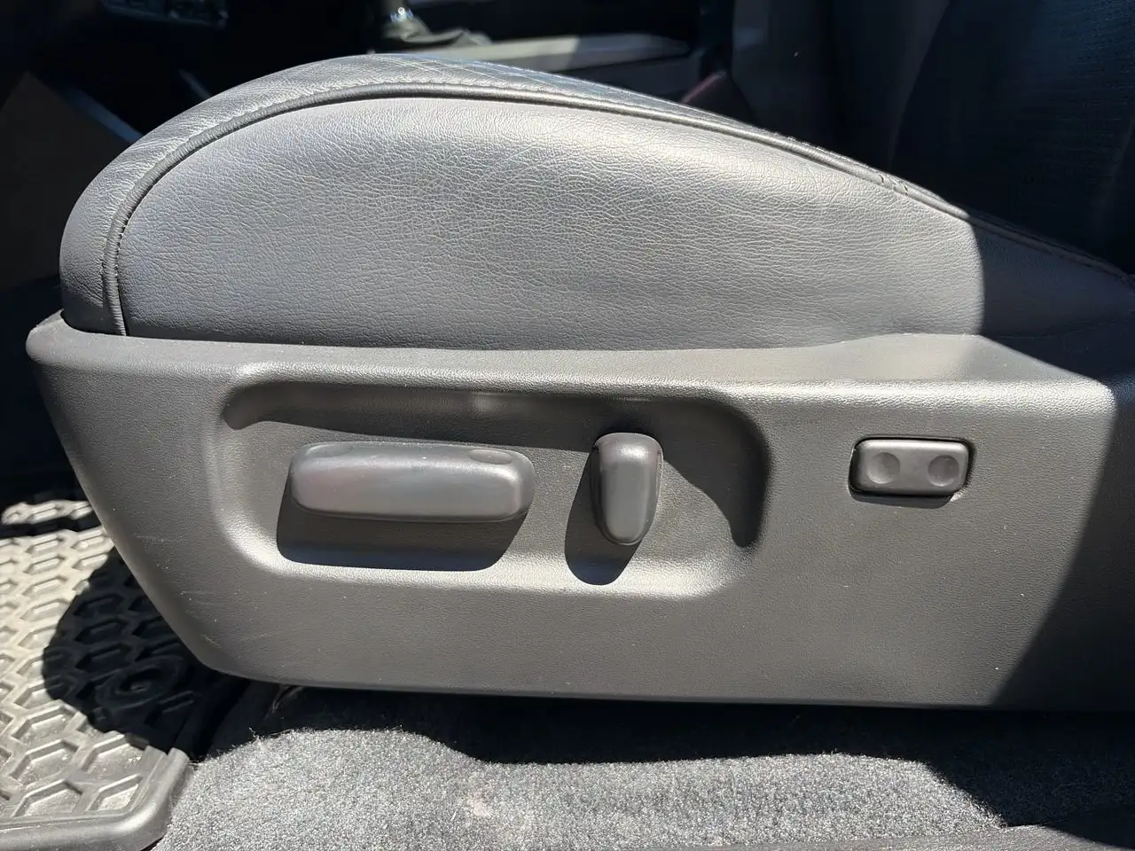 Toyota Tacoma снимка Toyota Tacoma