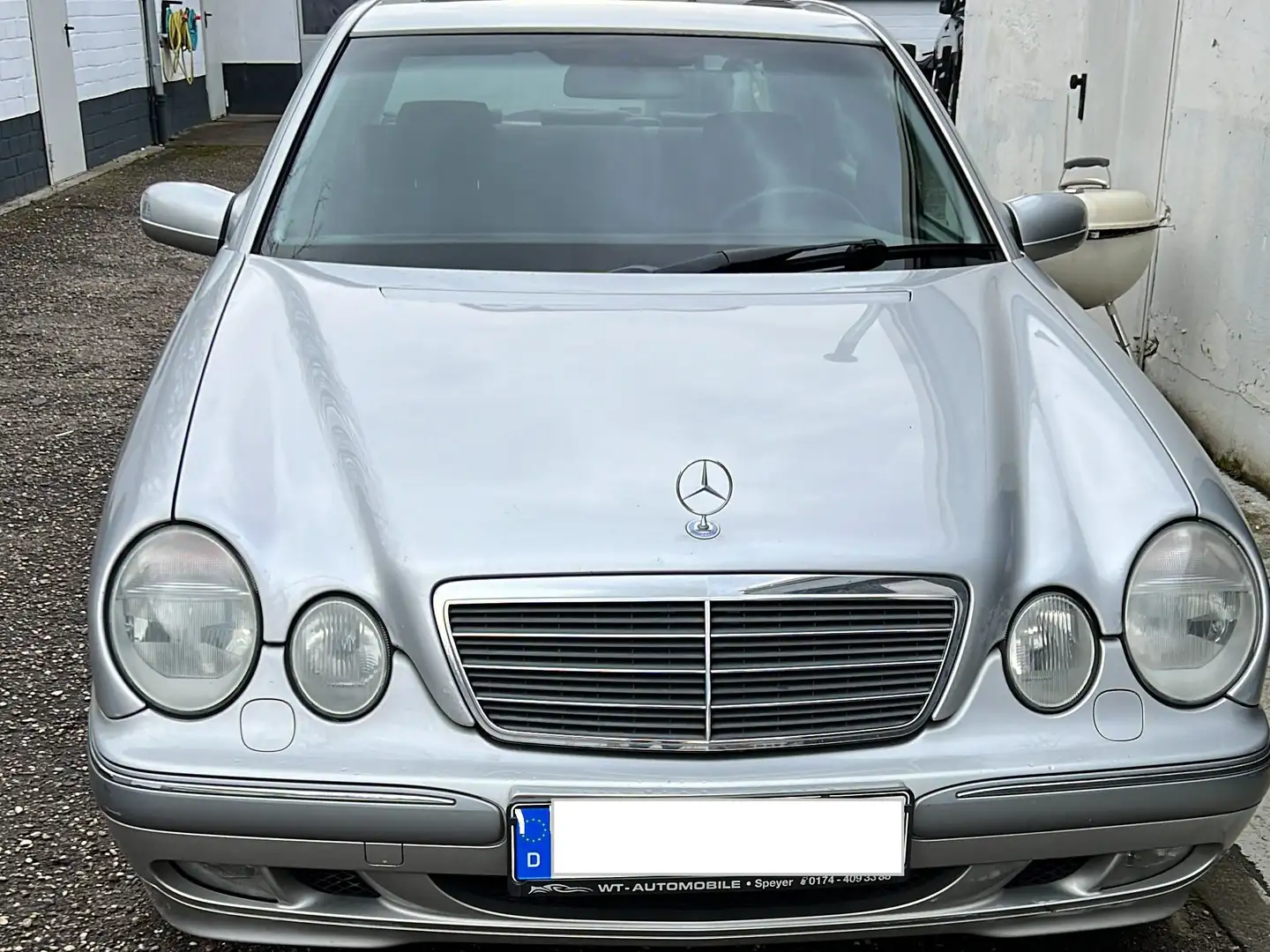 Mercedes-Benz E 320 (W210), FL, Elegance Srebrny - 1