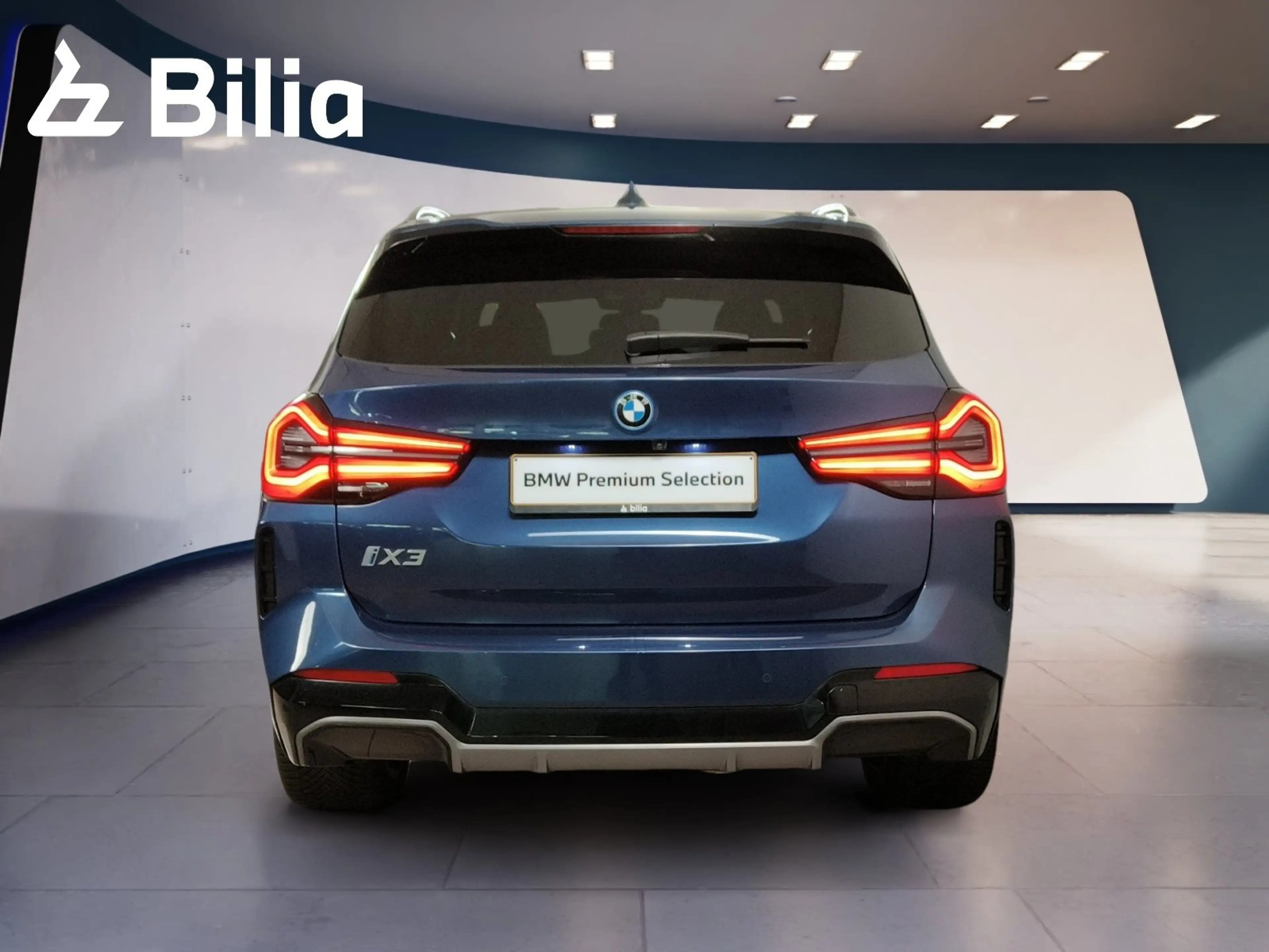 BMW iX3 — photo 3