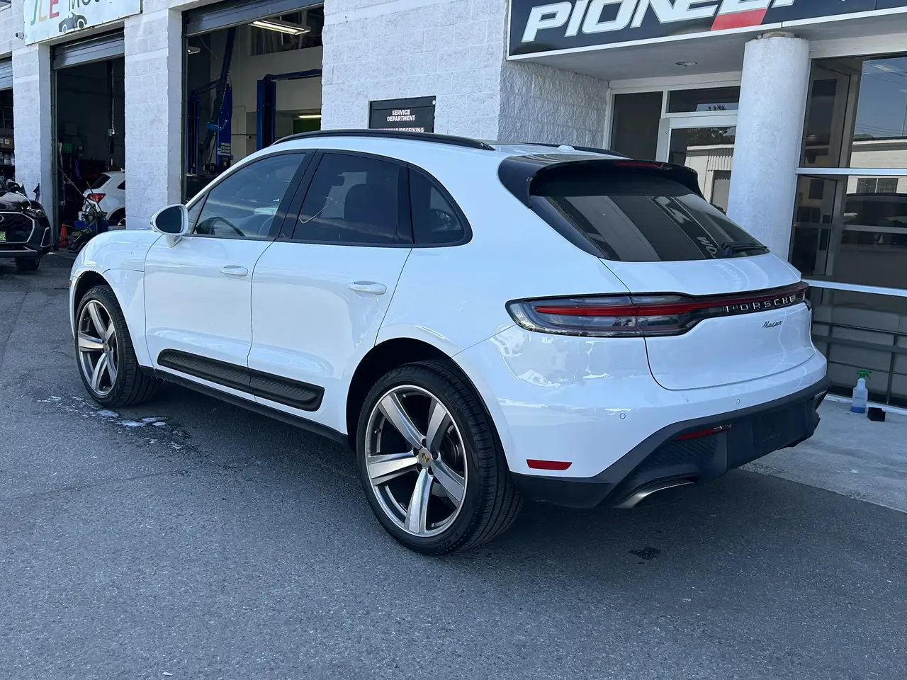 Porsche Macan снимка Porsche Macan
