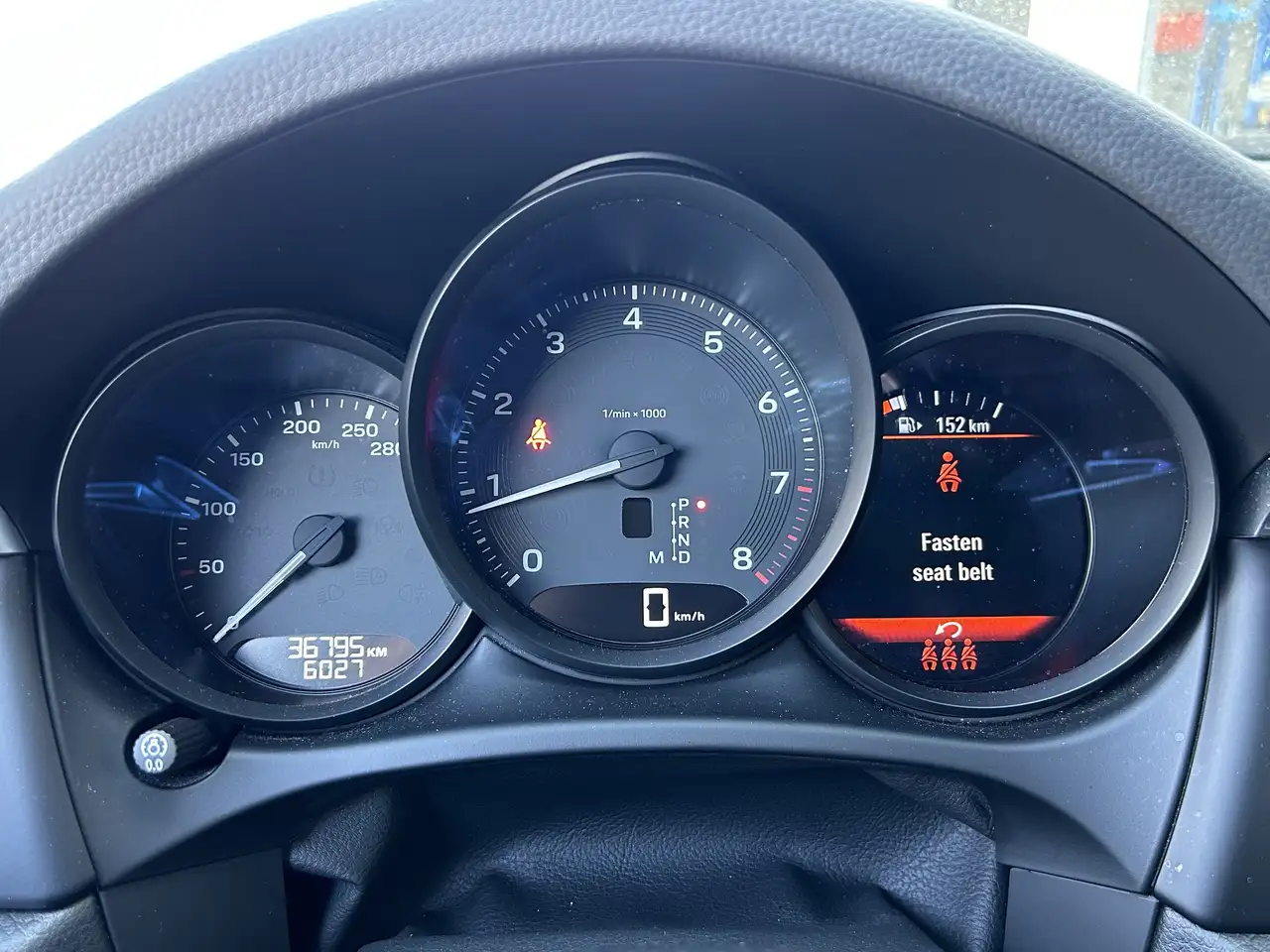 Porsche Macan снимка Porsche Macan