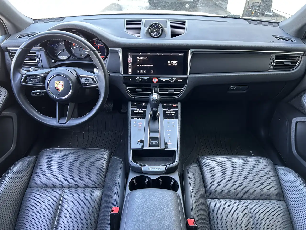 Porsche Macan снимка Porsche Macan
