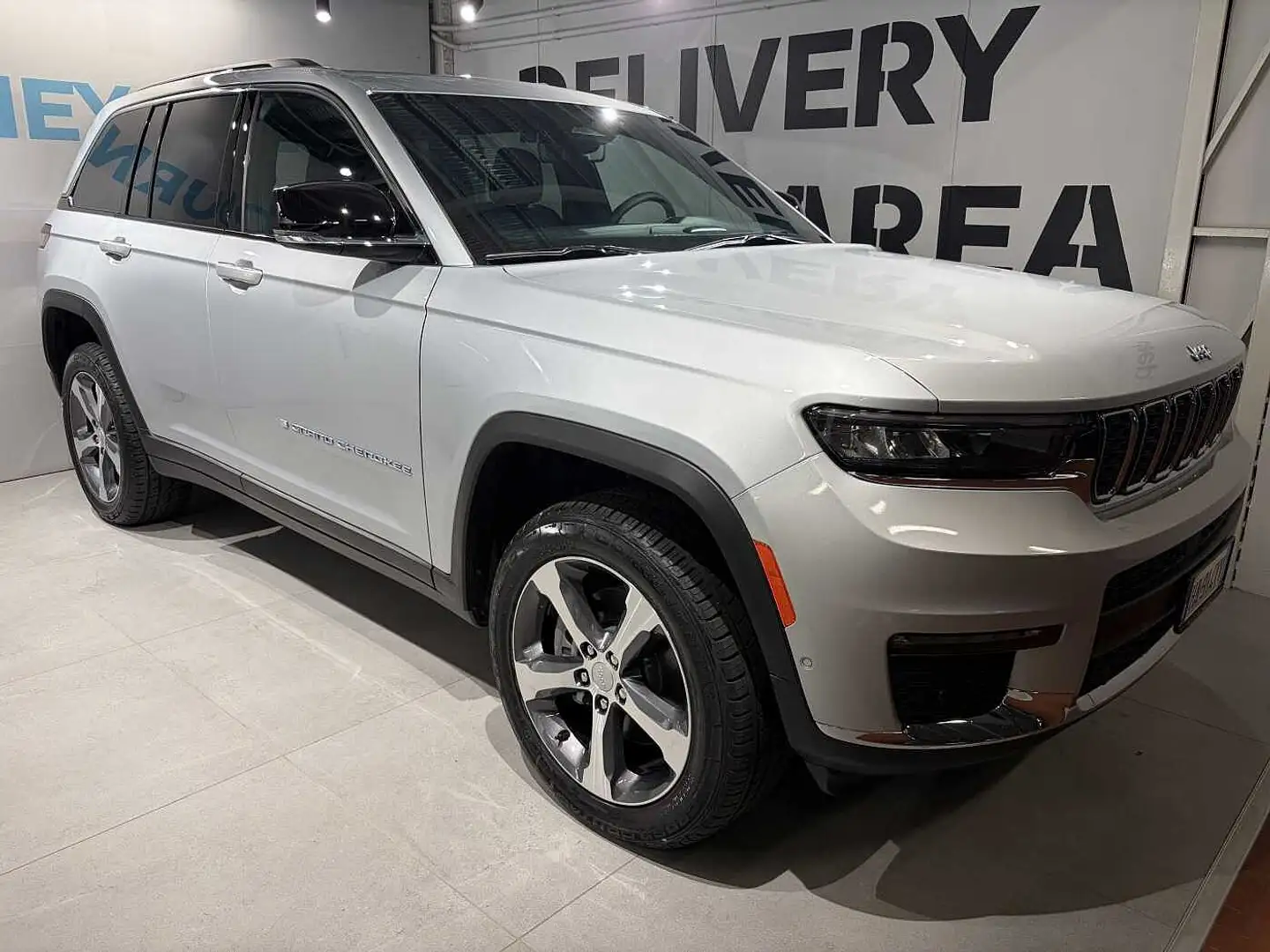 Jeep Grand Cherokee 5ªs. 2.0 PHEV ATX 4xe Limited Argintiu - 2