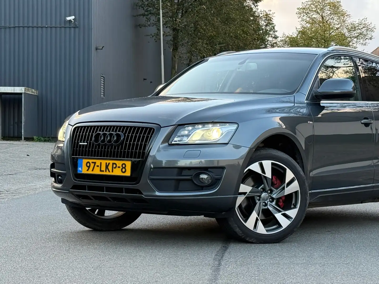 Audi Q5 3.2 FSI quattro Pro Line/S LINE/LANE ASSIST Gris - 2