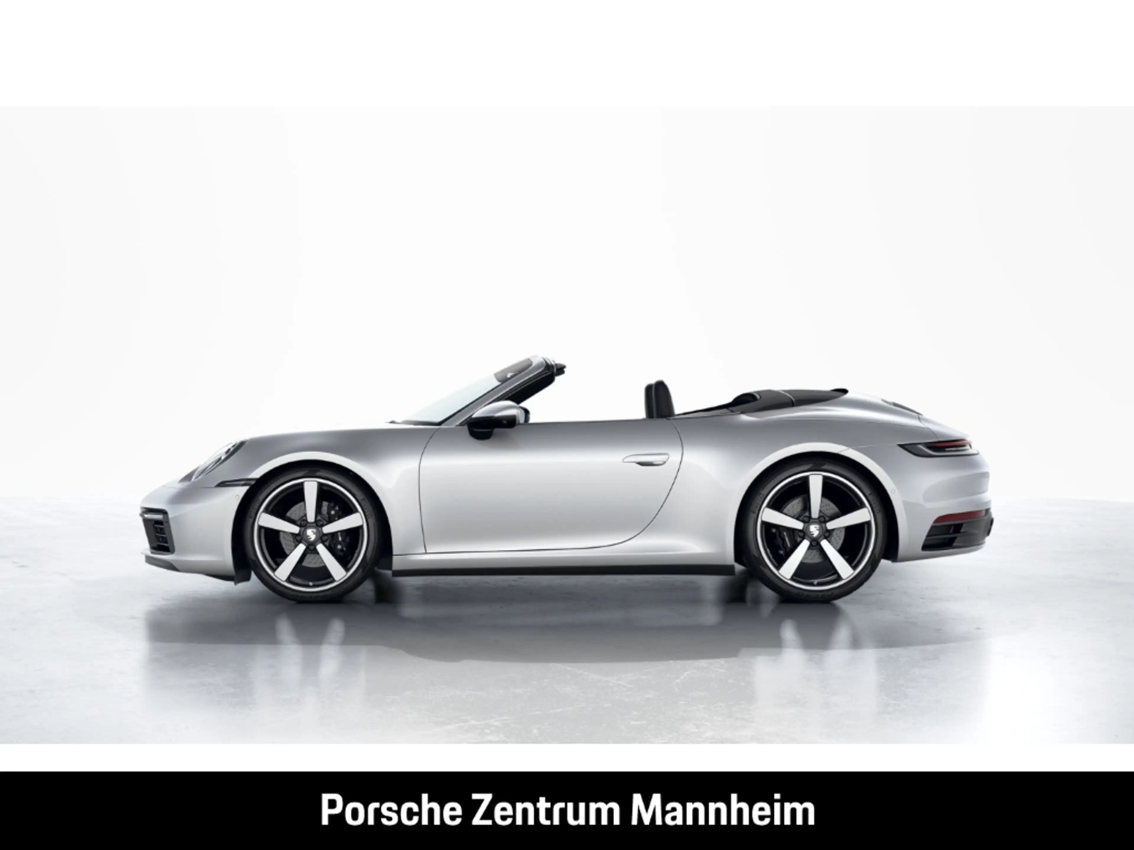 Porsche 992 (911) Carrera Cabriolet — photo 2