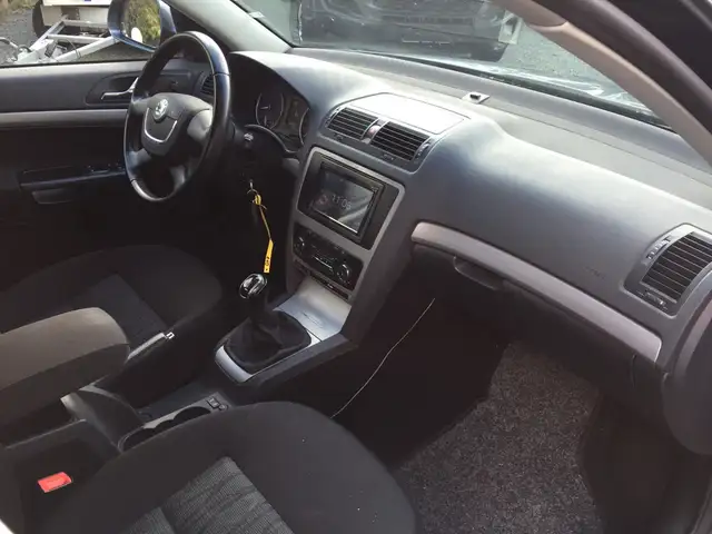 Skoda Octavia view 10