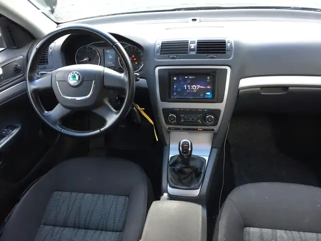 Skoda Octavia view 13