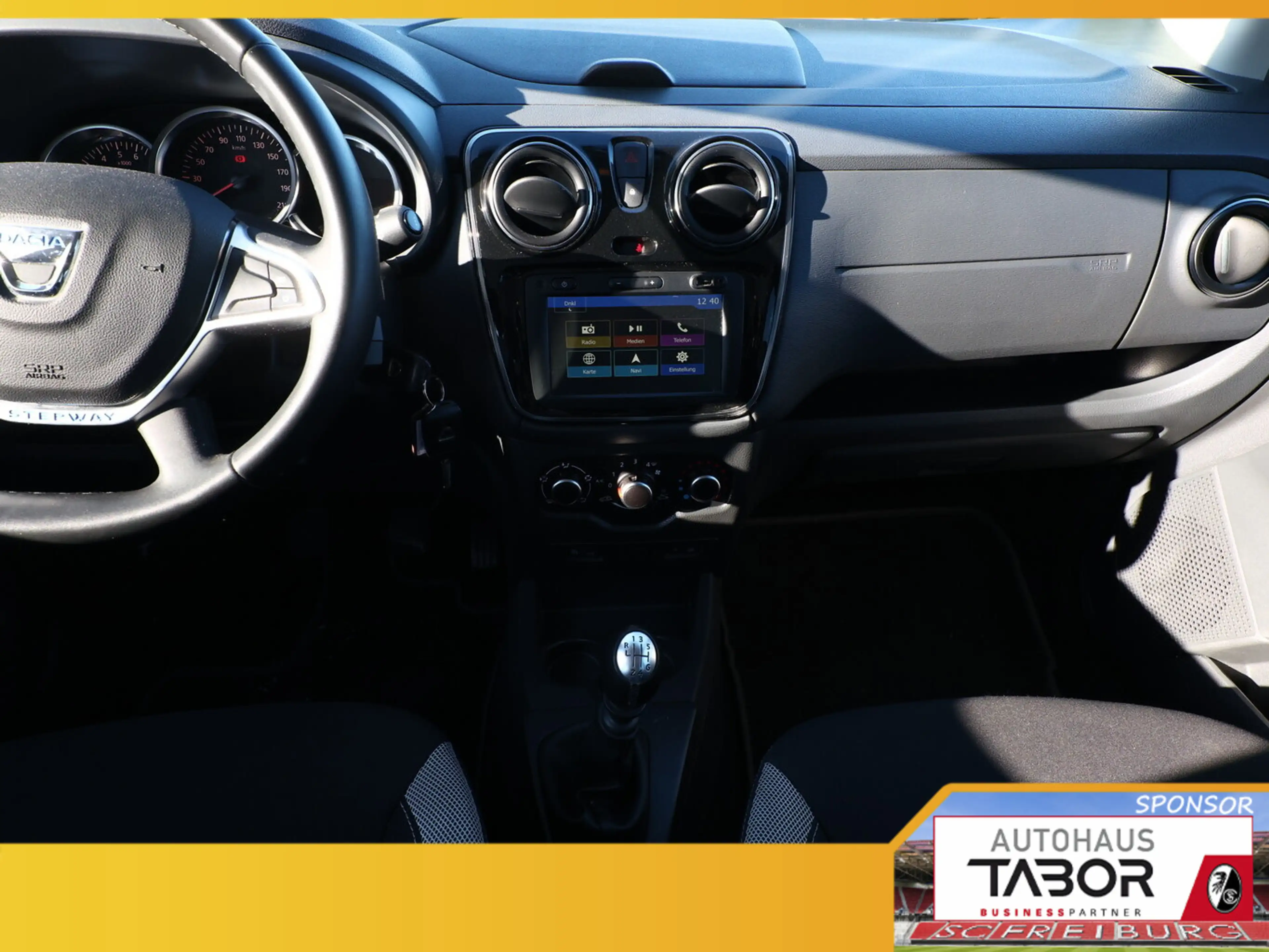 Dacia Lodgy Stepway 1.5 dCi 115 7-S Nav PDC Temp NSW — photo 8