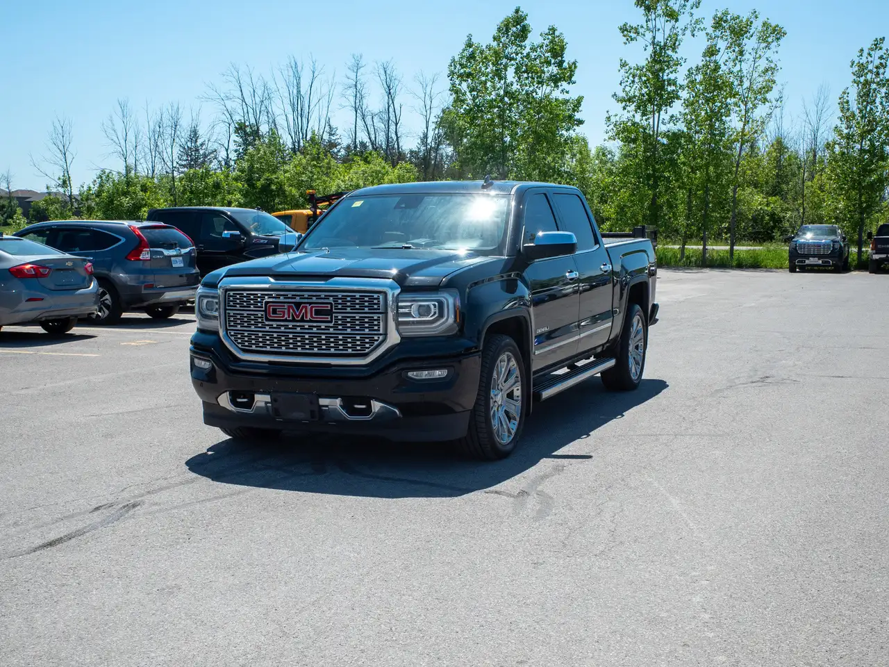 GMC Sierra 1500 снимка GMC Sierra 1500
