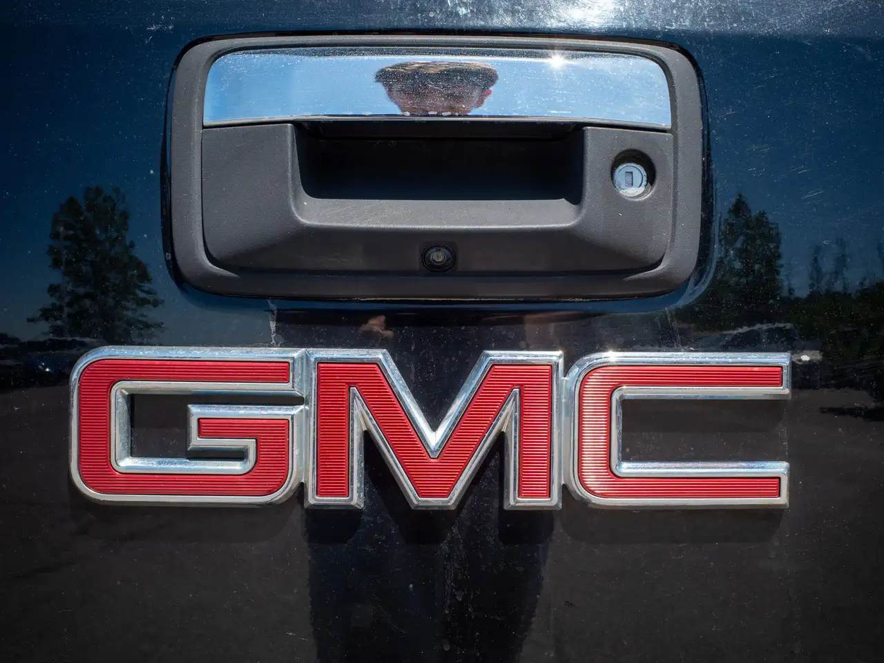 GMC Sierra 1500 снимка GMC Sierra 1500