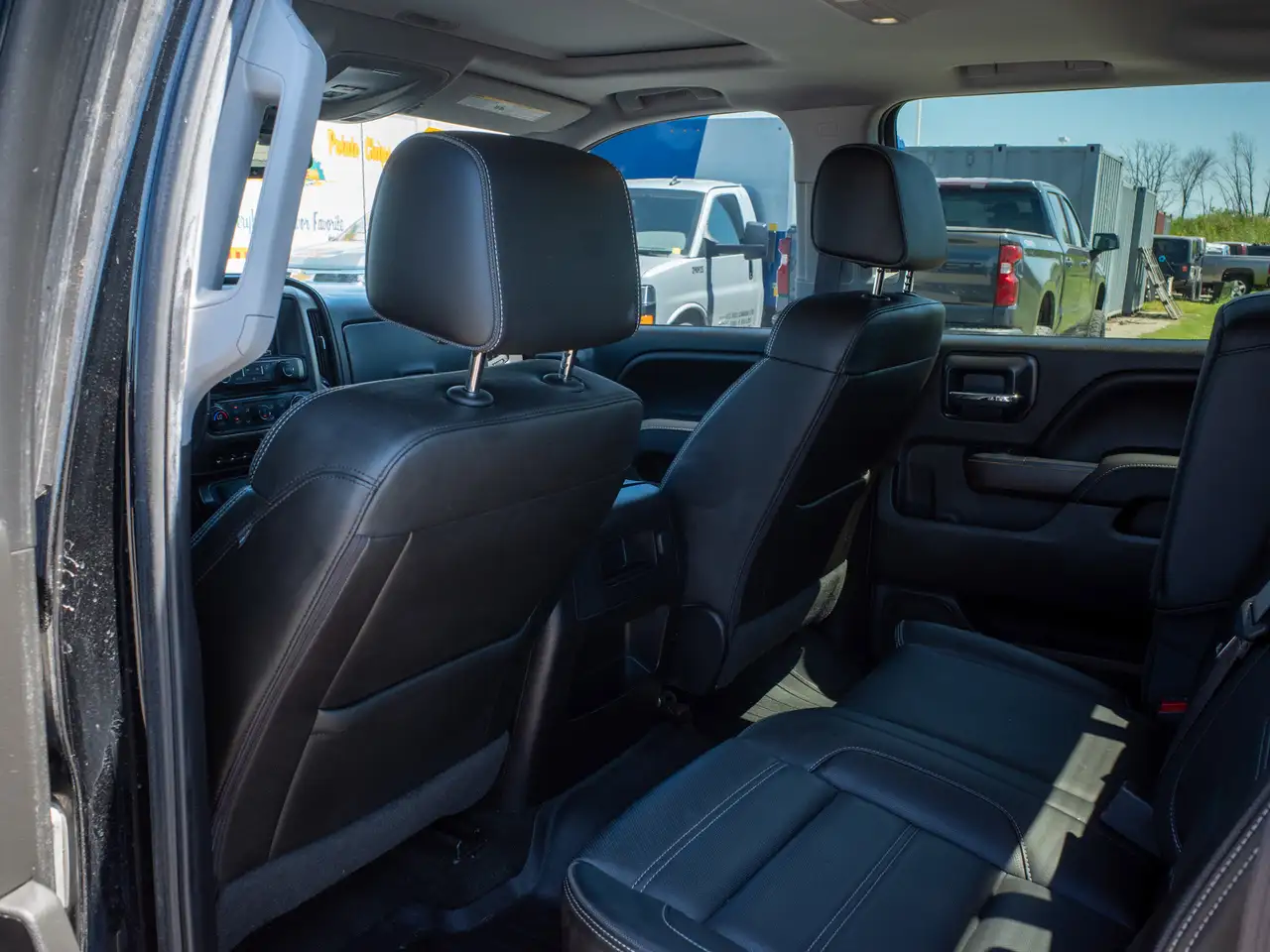 GMC Sierra 1500 снимка GMC Sierra 1500
