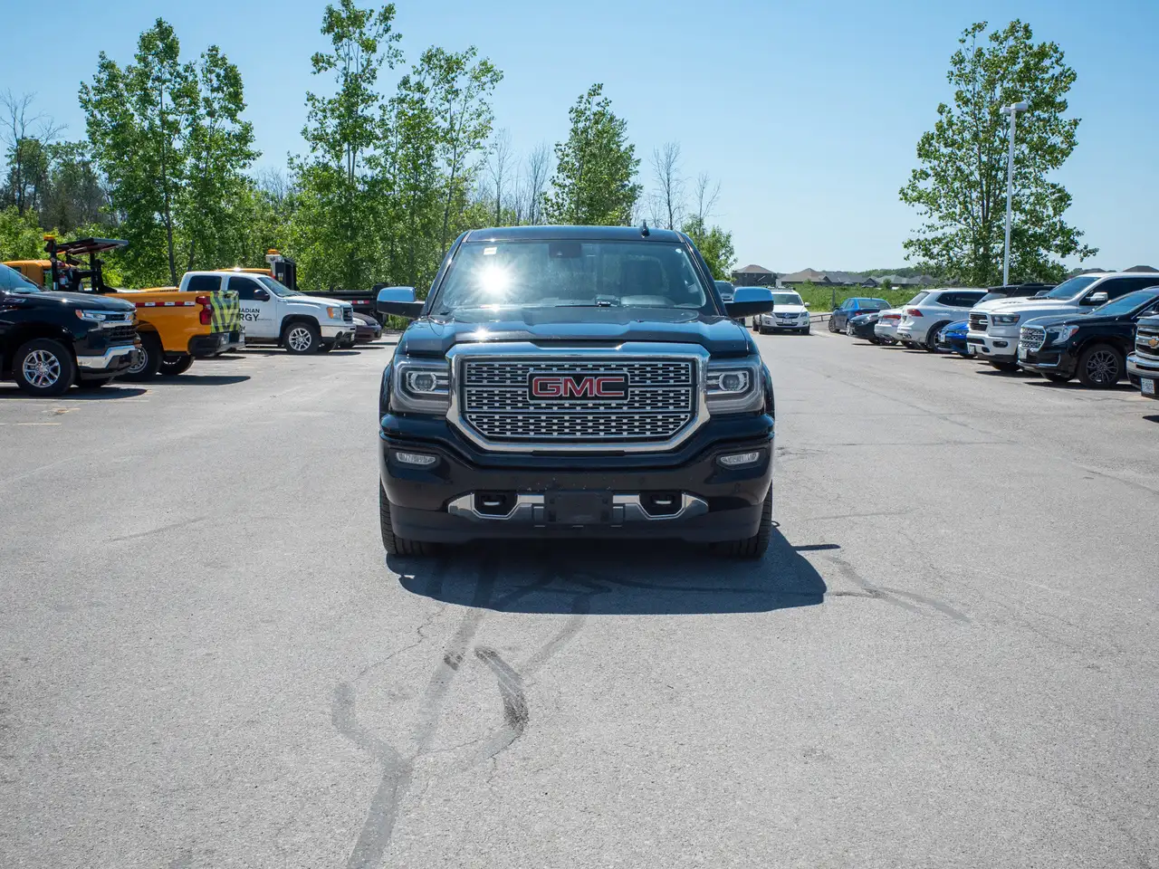 GMC Sierra 1500 снимка GMC Sierra 1500