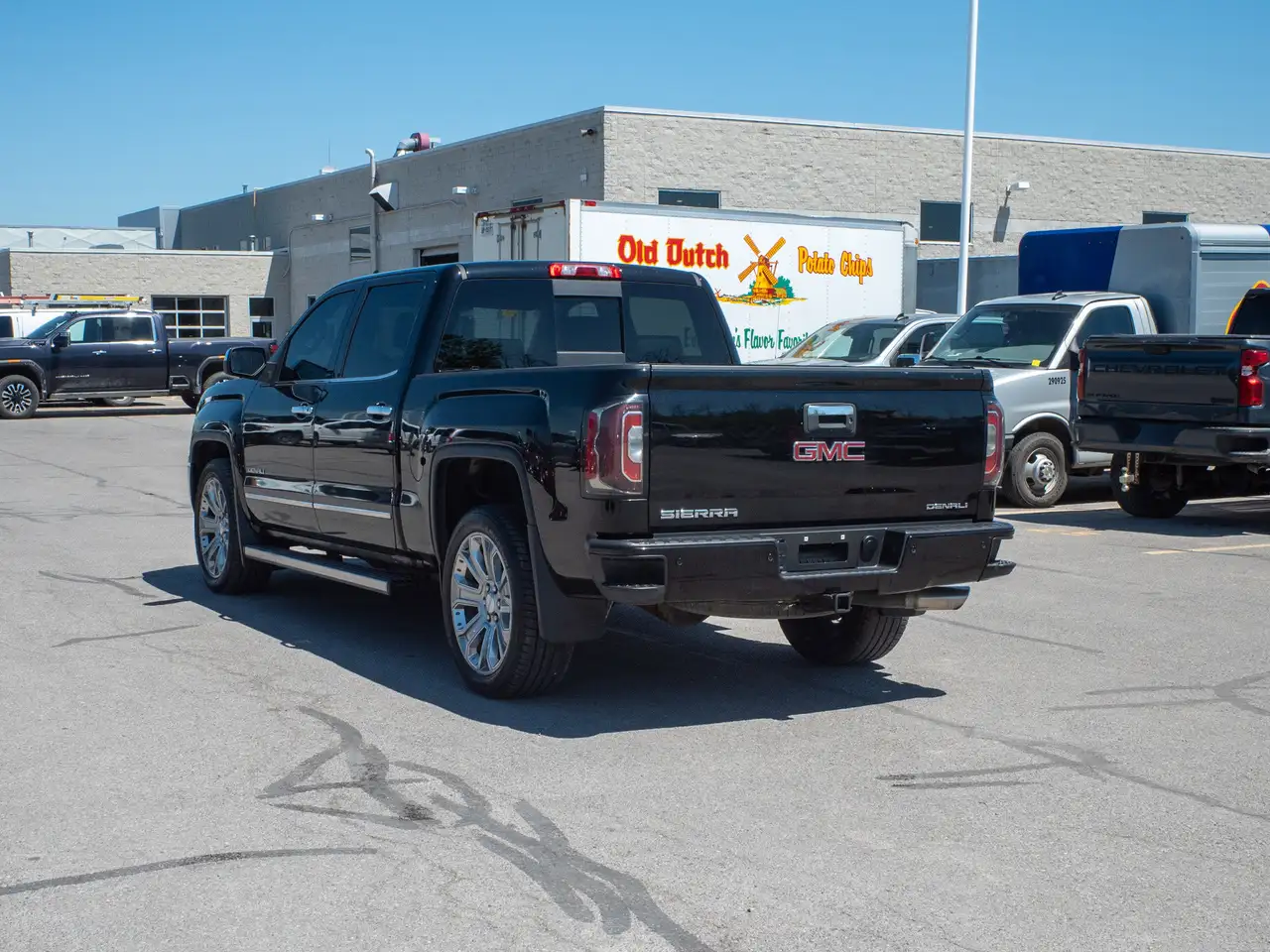 GMC Sierra 1500 снимка GMC Sierra 1500