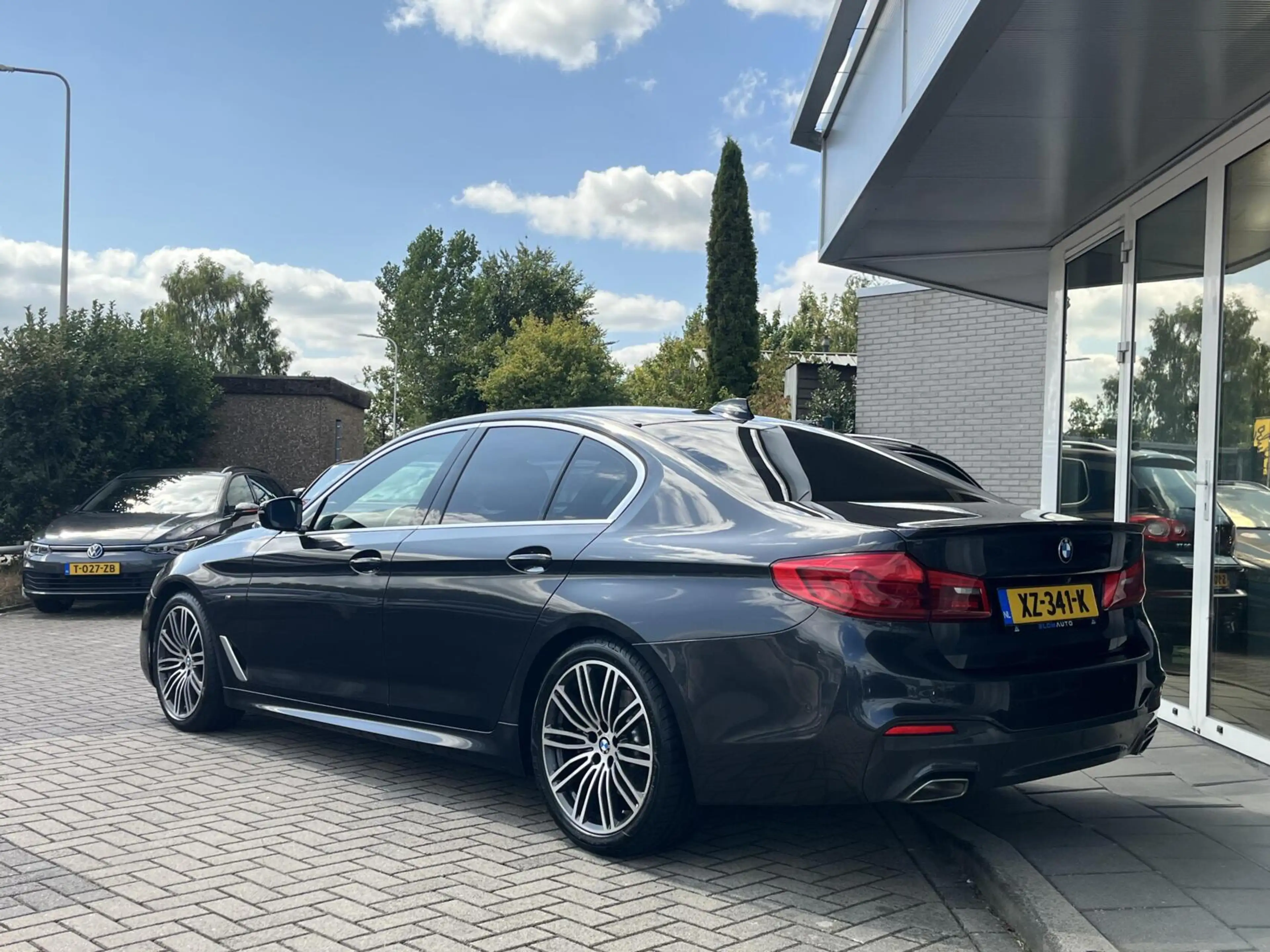 BMW 520 5-serie 520i M-SPORT NL AUTO NAPPA+MEMORY+19INCH N — photo 6