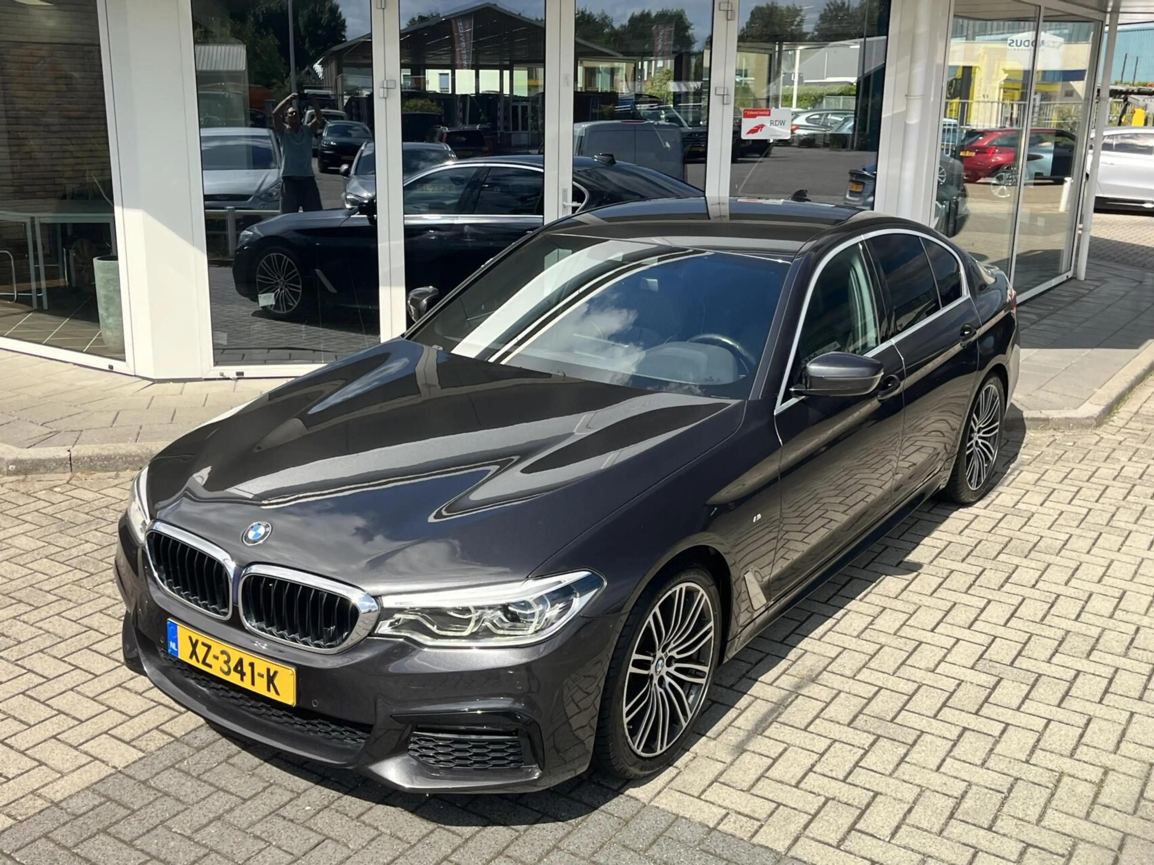 BMW 520 5-serie 520i M-SPORT NL AUTO NAPPA+MEMORY+19INCH N — photo 13