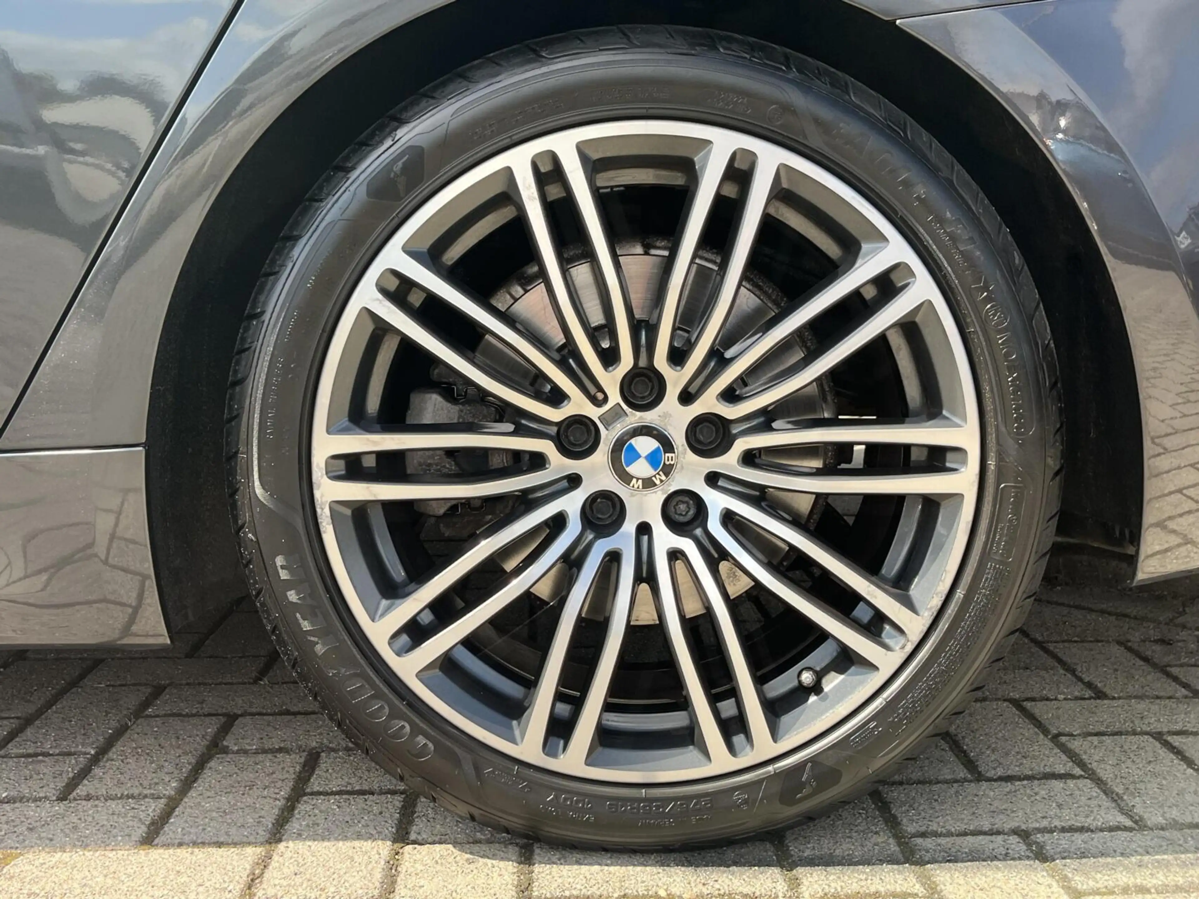 BMW 520 5-serie 520i M-SPORT NL AUTO NAPPA+MEMORY+19INCH N — photo 12