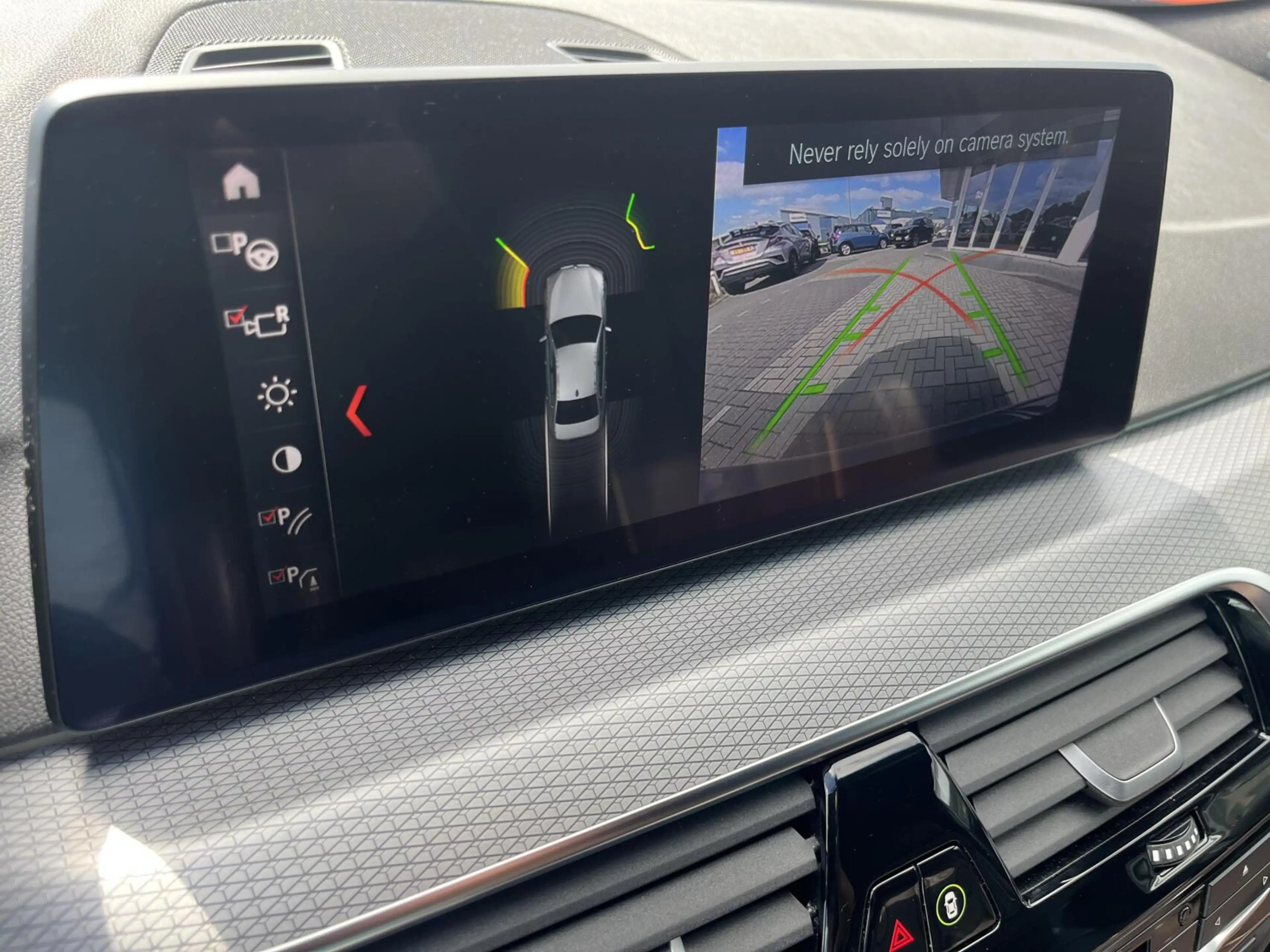 BMW 520 5-serie 520i M-SPORT NL AUTO NAPPA+MEMORY+19INCH N — photo 8