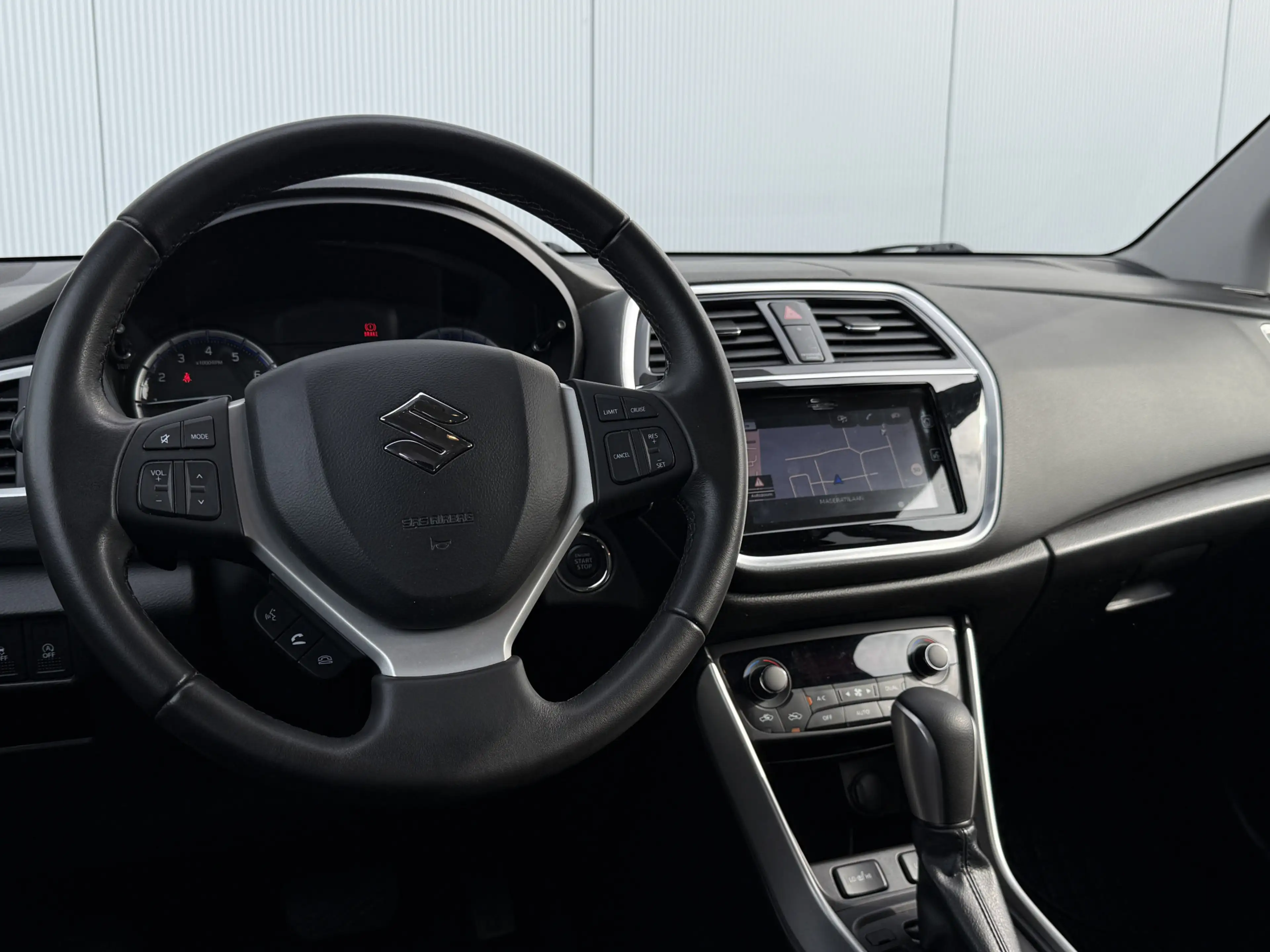 Suzuki S-Cross 1.0 Boosterjet Exclusive Automaat Navigatie/Trekha — photo 7