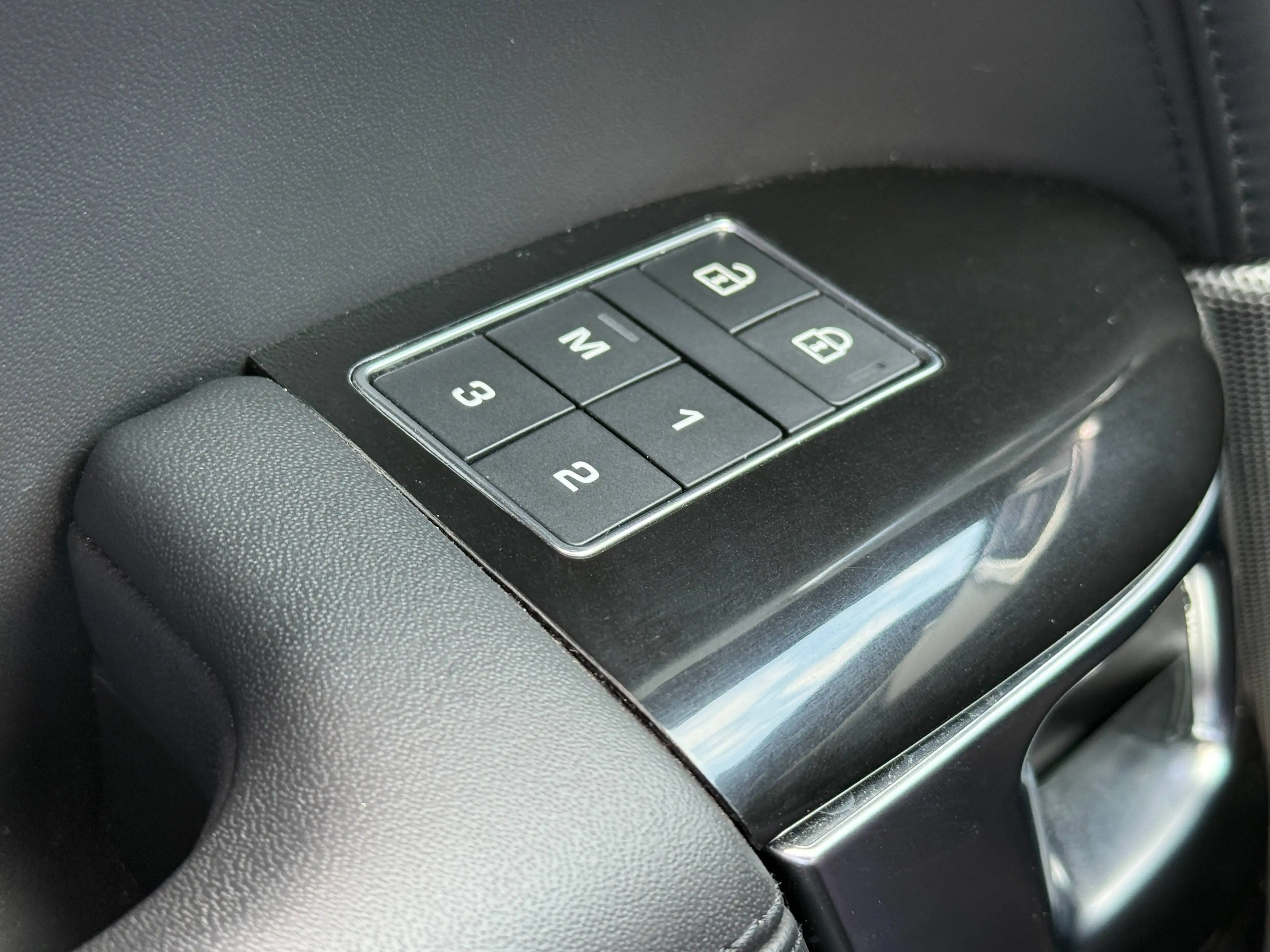Land Rover Range Rover Sport Autobiography Dynamic Hybrid — photo 21
