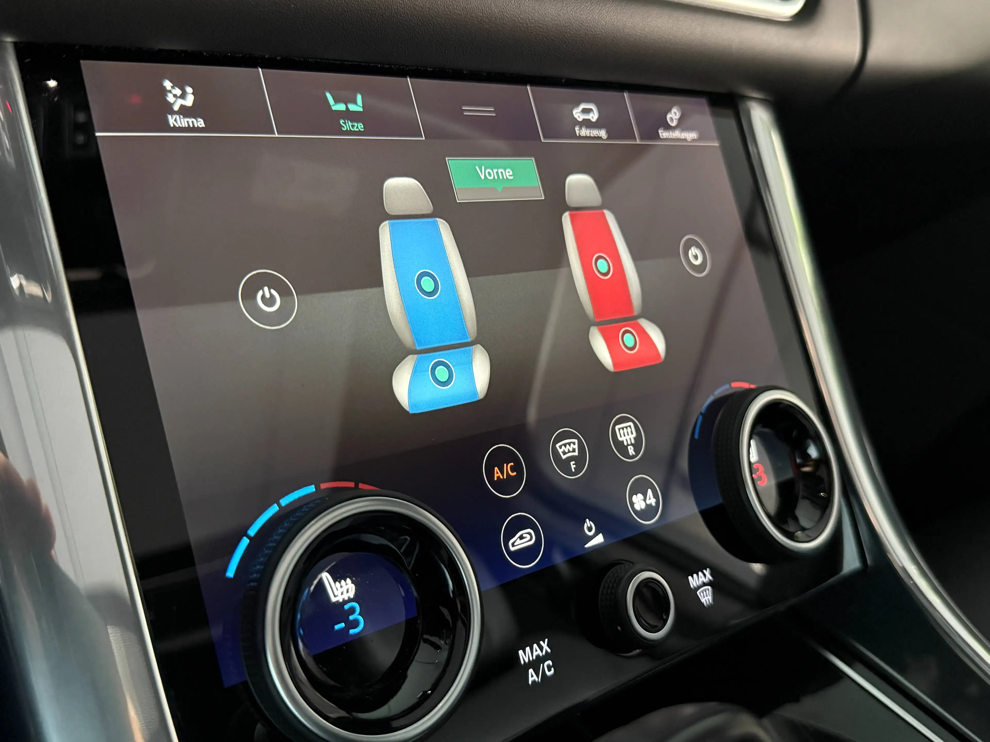 Land Rover Range Rover Sport Autobiography Dynamic Hybrid — photo 16