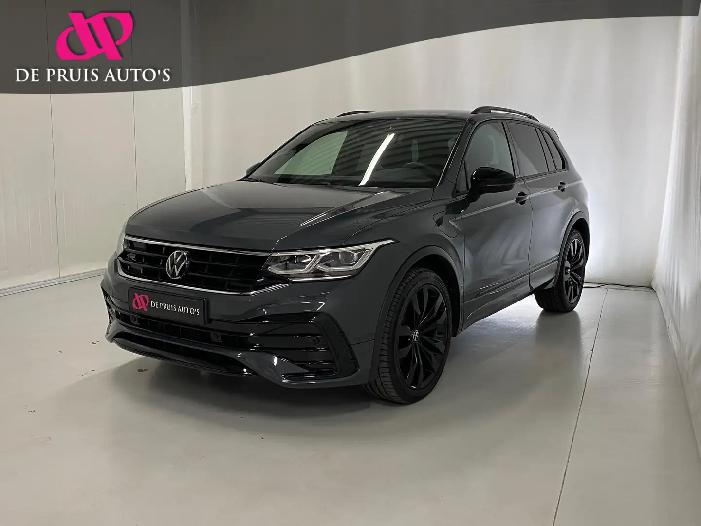 Volkswagen Tiguan 1.4 TSI eHybrid R-Line Business Blackstyle LM 20in Grijs - 1