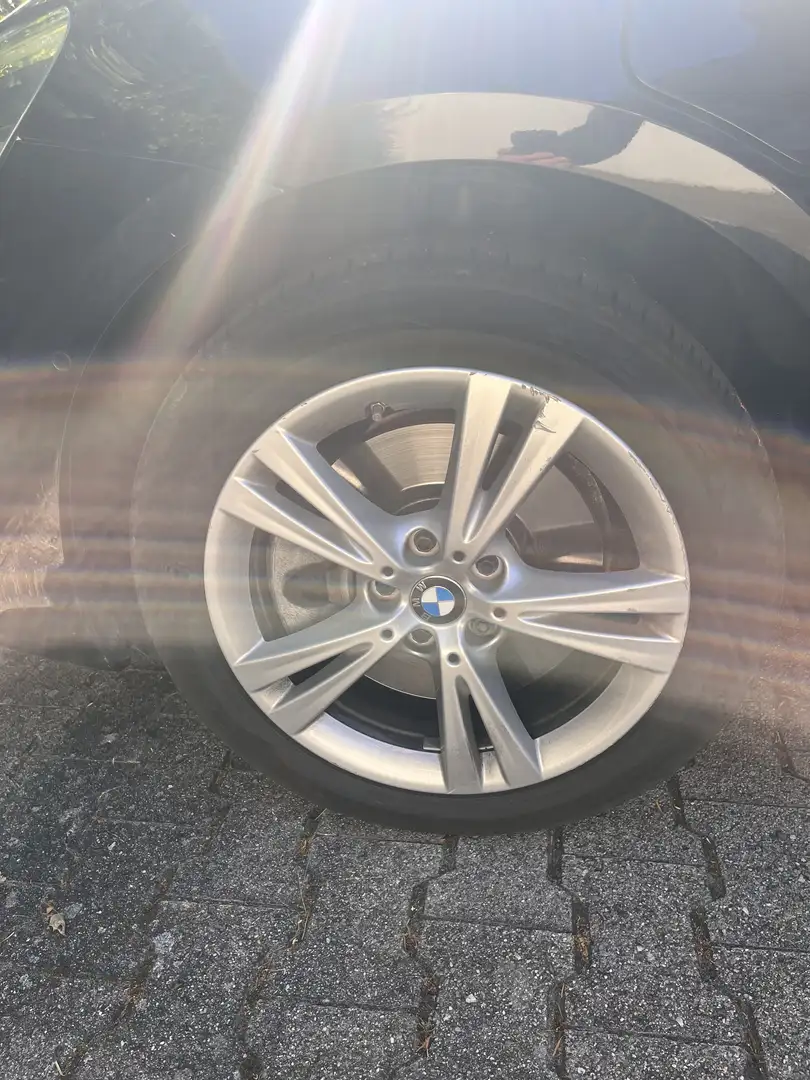 BMW 225 225xe iPerformance Active TourerSport Line Schwarz - 1