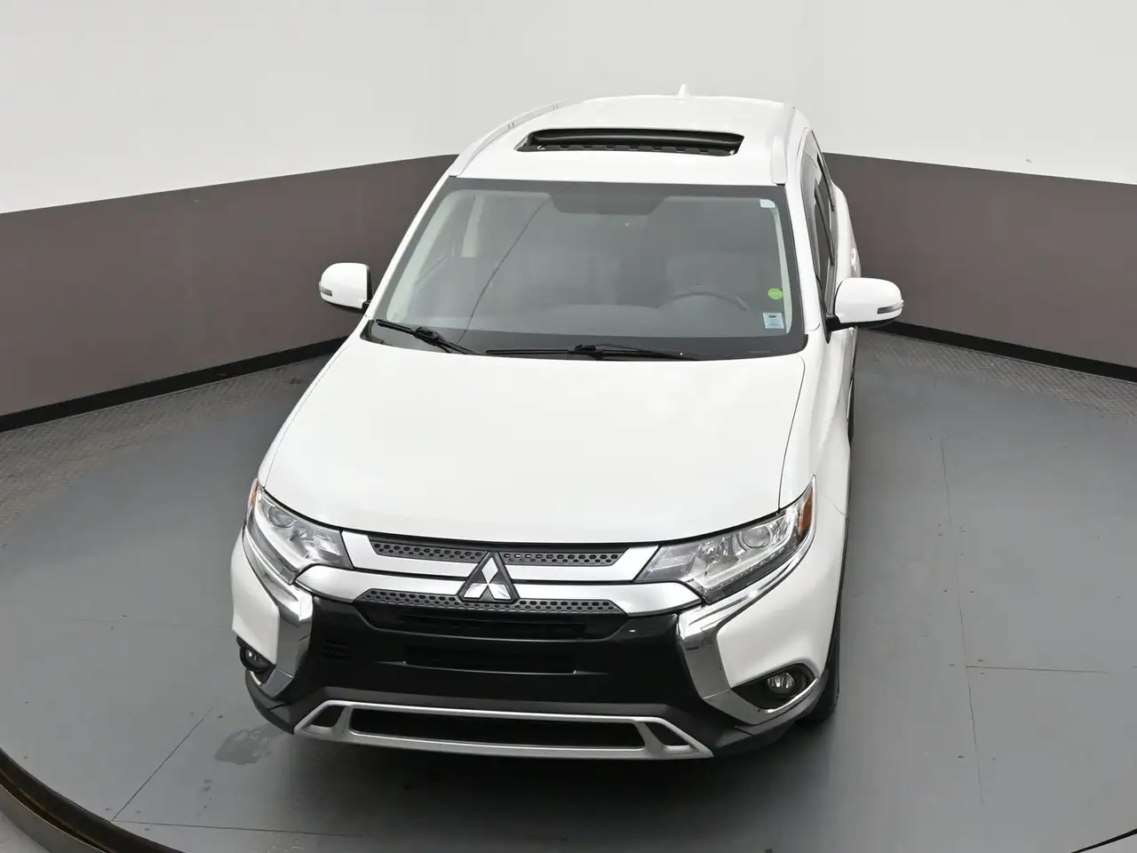 Mitsubishi Outlander снимка Mitsubishi Outlander