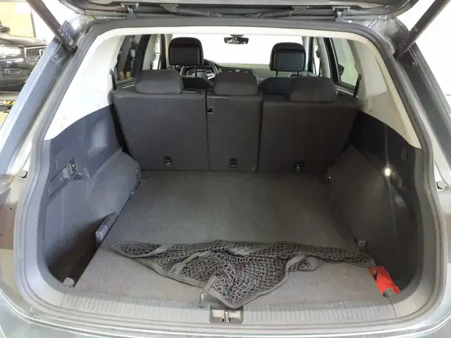 Volkswagen Tiguan view 10
