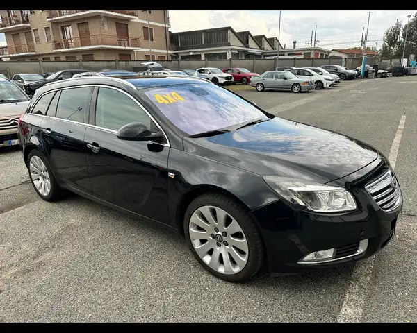 Opel Insignia view 2