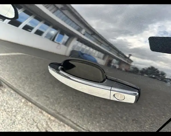 Opel Insignia view 6
