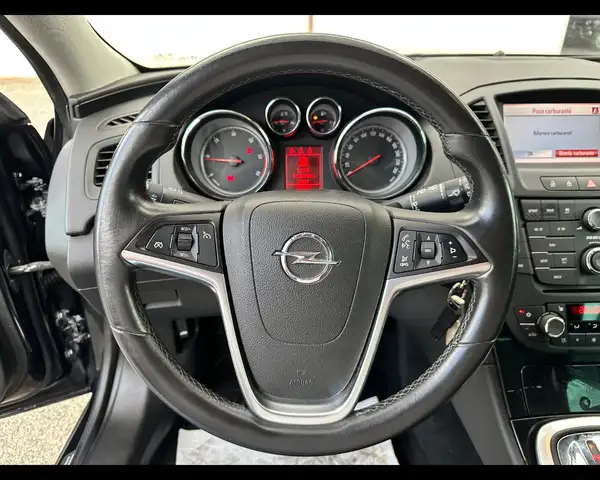 Opel Insignia view 8