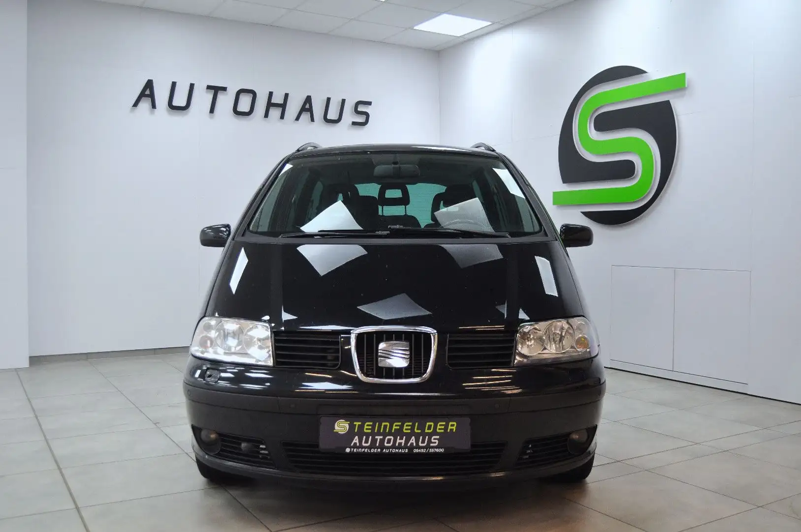 SEAT Alhambra 2.0 TDI Vigo Schwarz - 2