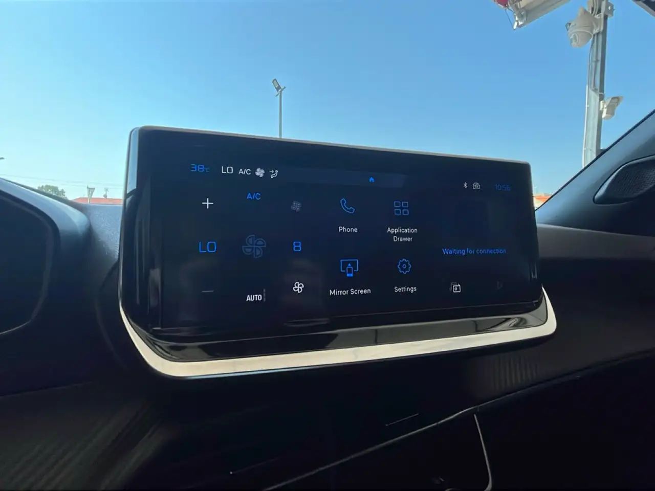 Peugeot 2008 Hybrid 145cv e-DCS6 Allure auto, миниатюра 16