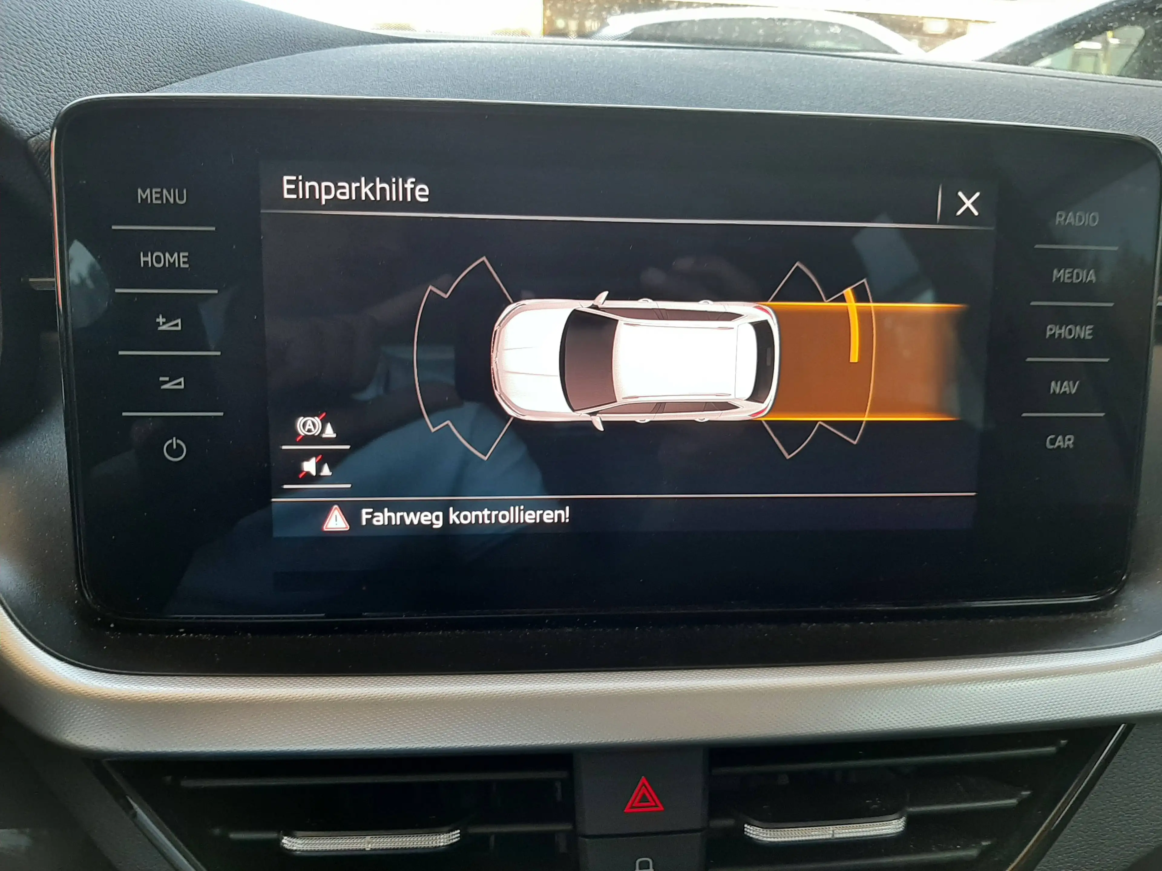 Skoda Kamiq Ambition mit NAVI — photo 15