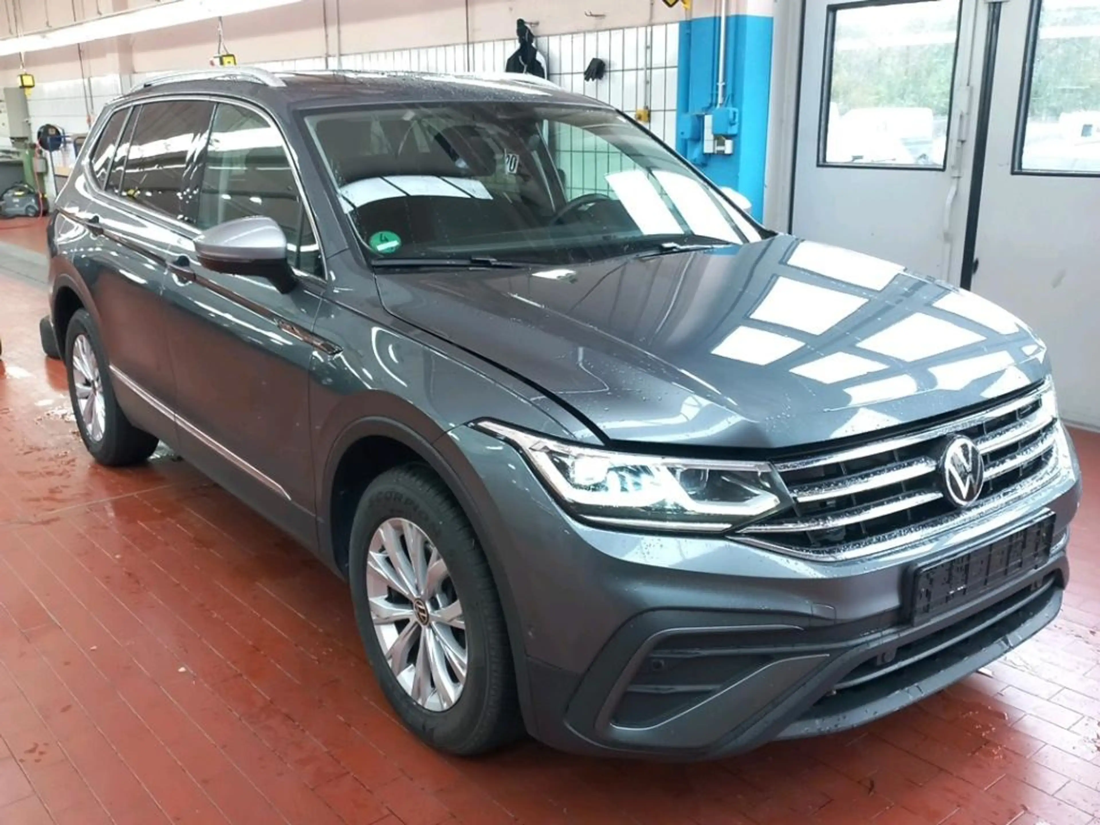 Volkswagen Tiguan Allspace 2.0 TDI Life DSG AHK/Kamera/18 — photo 6