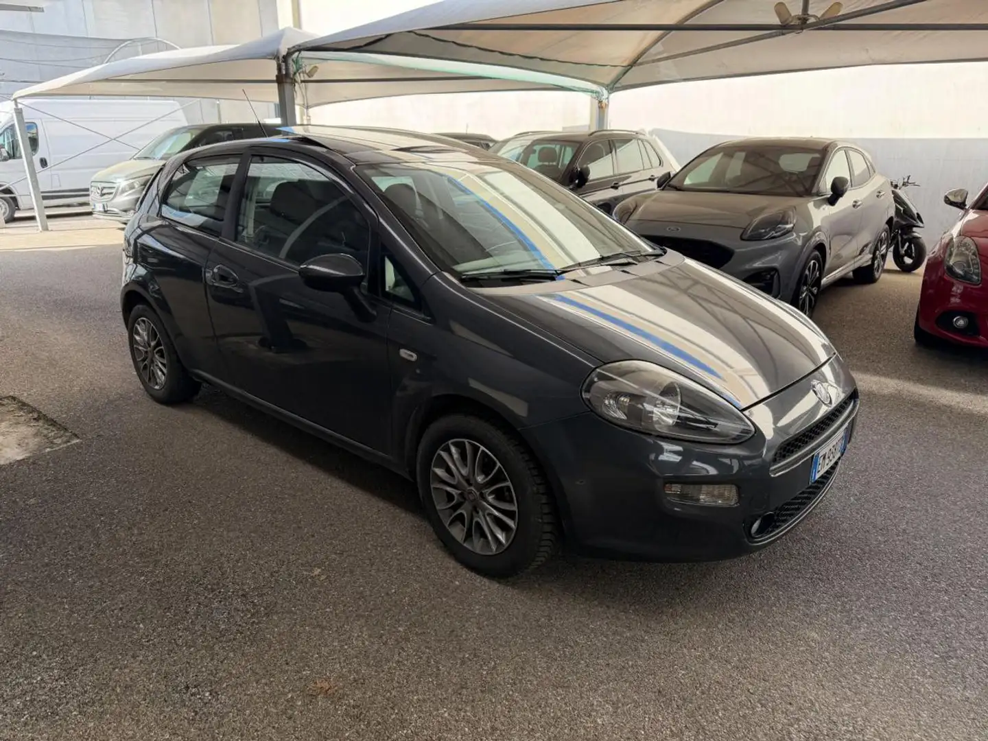 Fiat Punto Evo 1.3 Mjt 75 CV DPF 3 porte S&S Dynamic *Tetto* Grau - 2